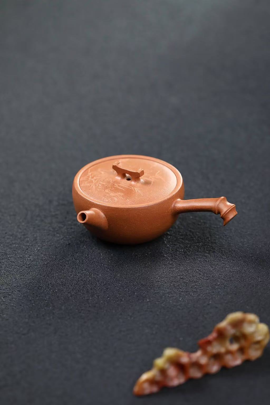 Handmade Yixing Zisha Teapot "Zhu Yun" (Bamboo Rhyme) | 竹韵 - 100ml