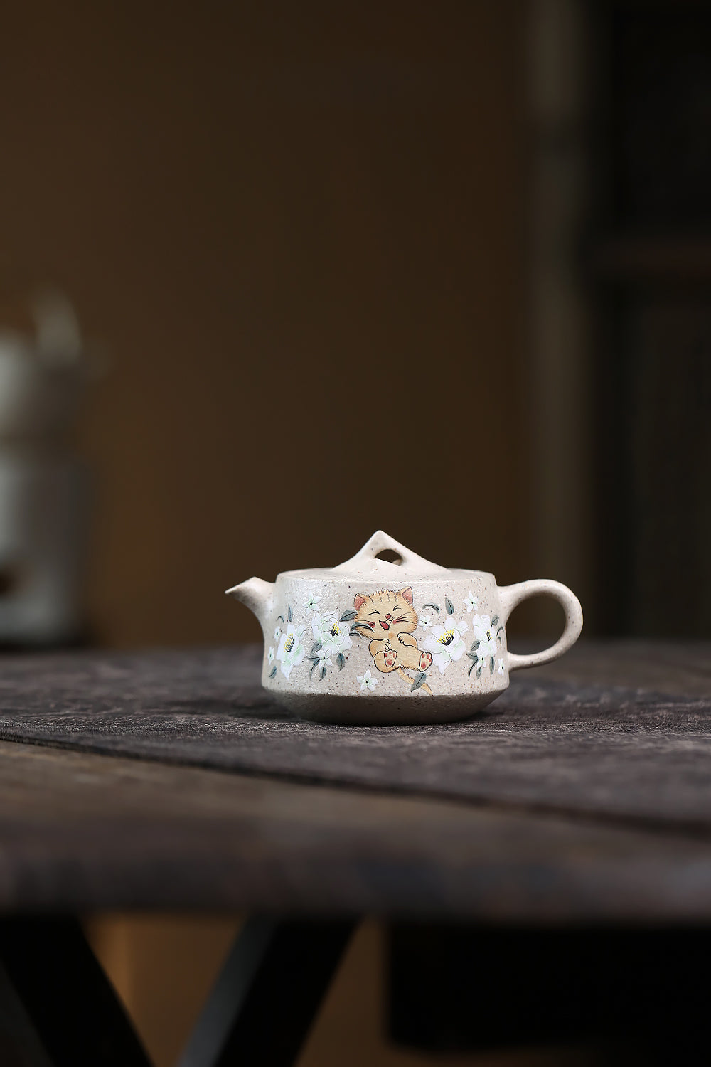 Handmade Yixing Zisha Teapot "Guan Shan" | 观山 - 120ml