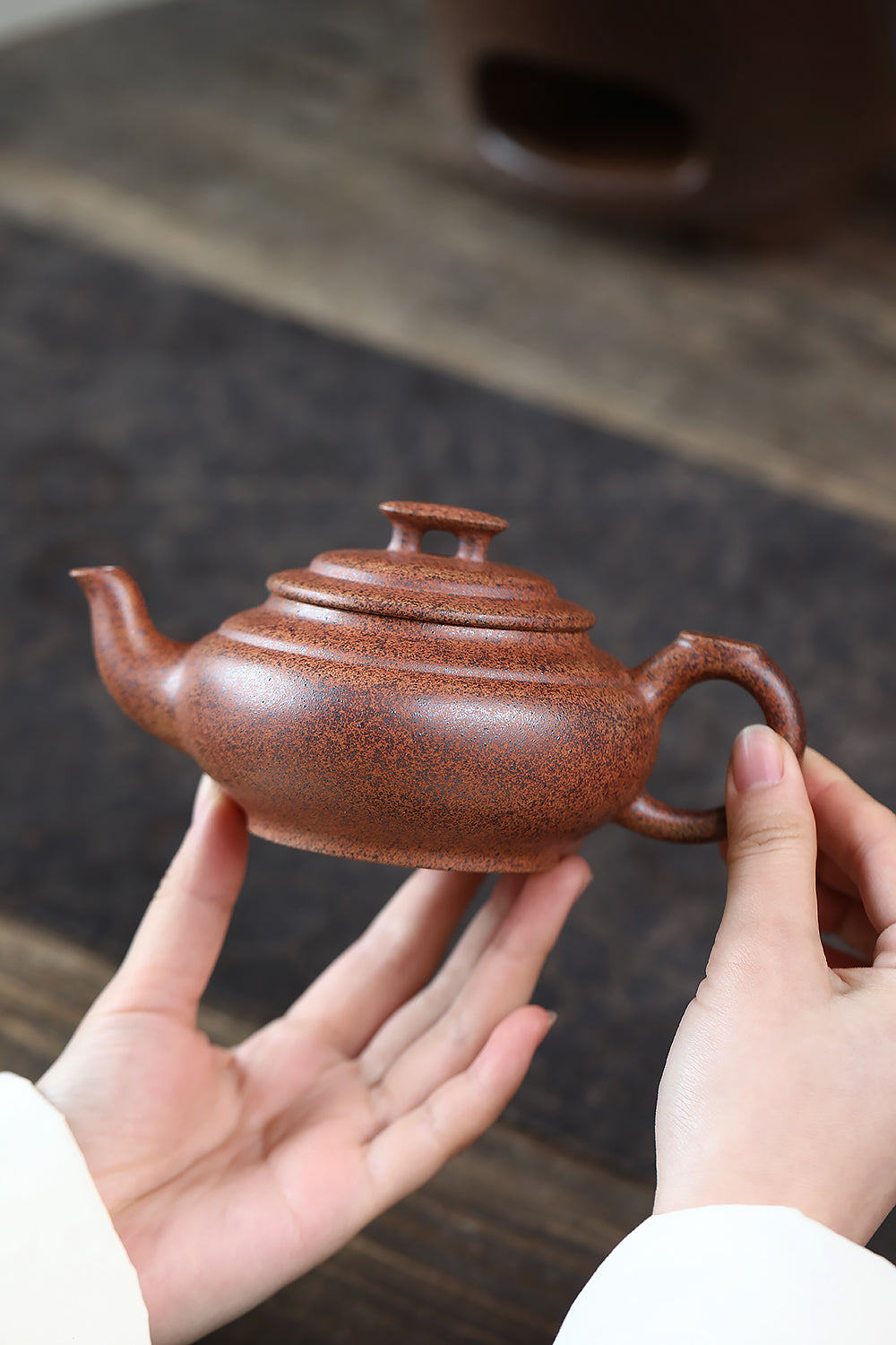 Handmade Yixing Zisha Teapot "Shang Xin Qiao" | 上新桥 - 230ml