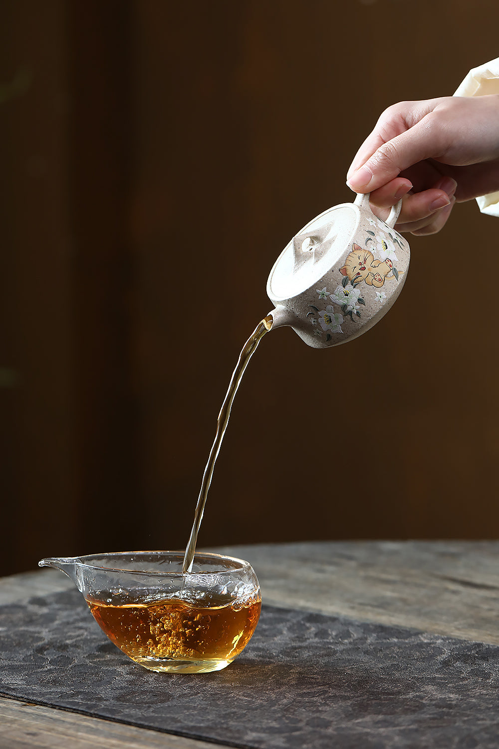 Handmade Yixing Zisha Teapot "Guan Shan" | 观山 - 120ml