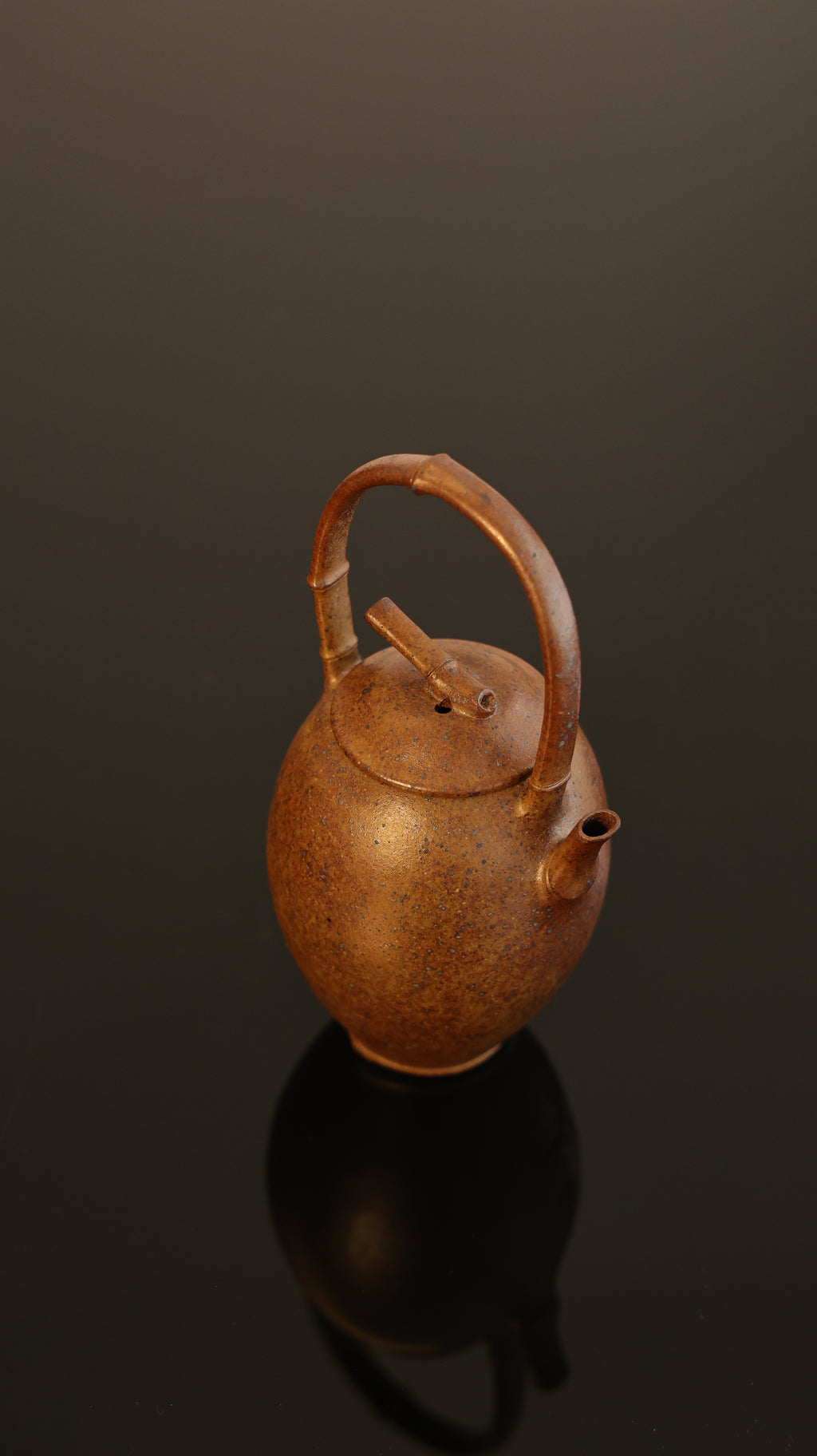 Handmade Yixing Zisha Teapot “Song Jun Ti Liang” | 松筠提梁 - 99ml