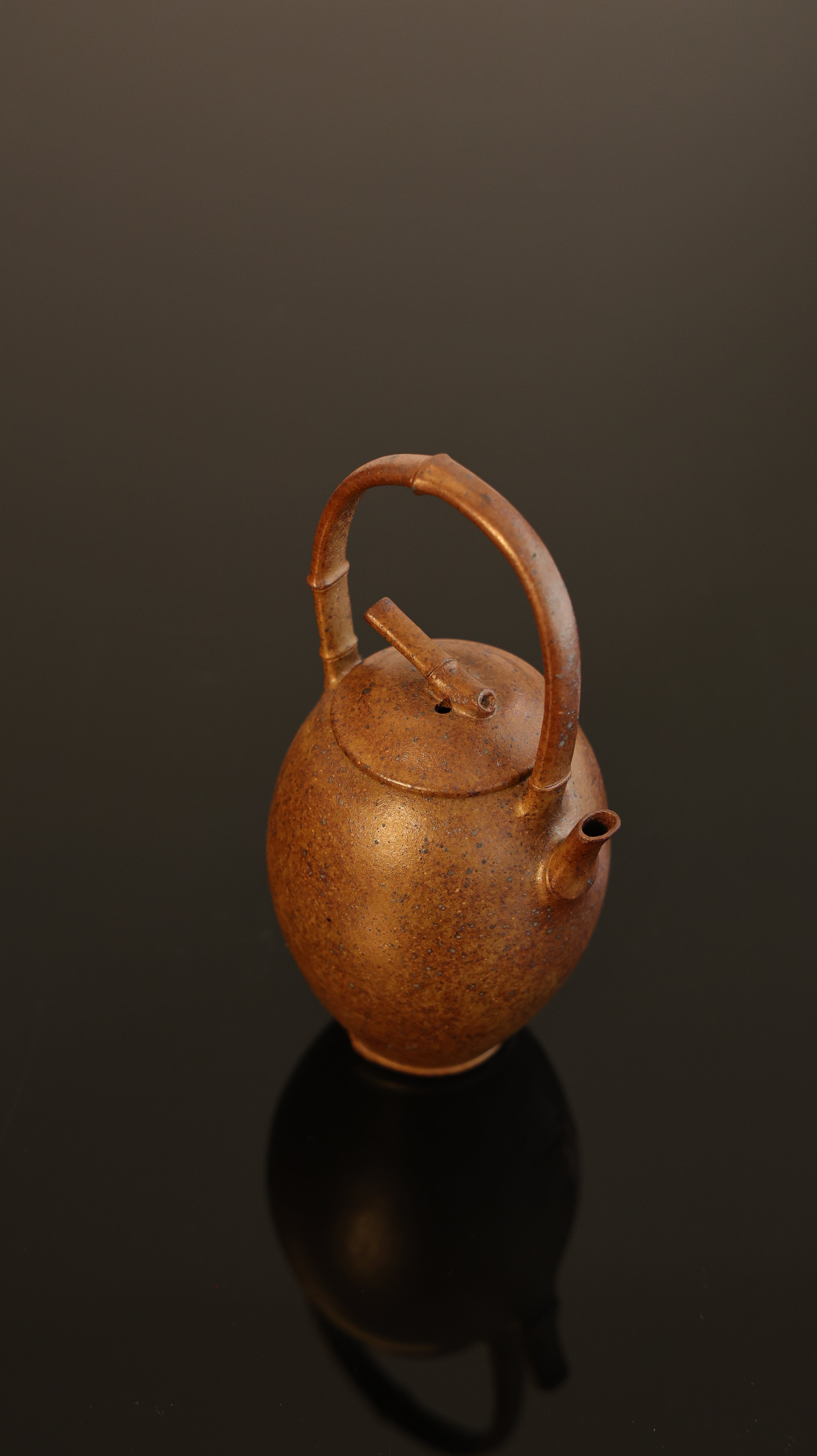 Handmade Yixing Zisha Teapot “Song Jun Ti Liang” | 松筠提梁 - 99ml
