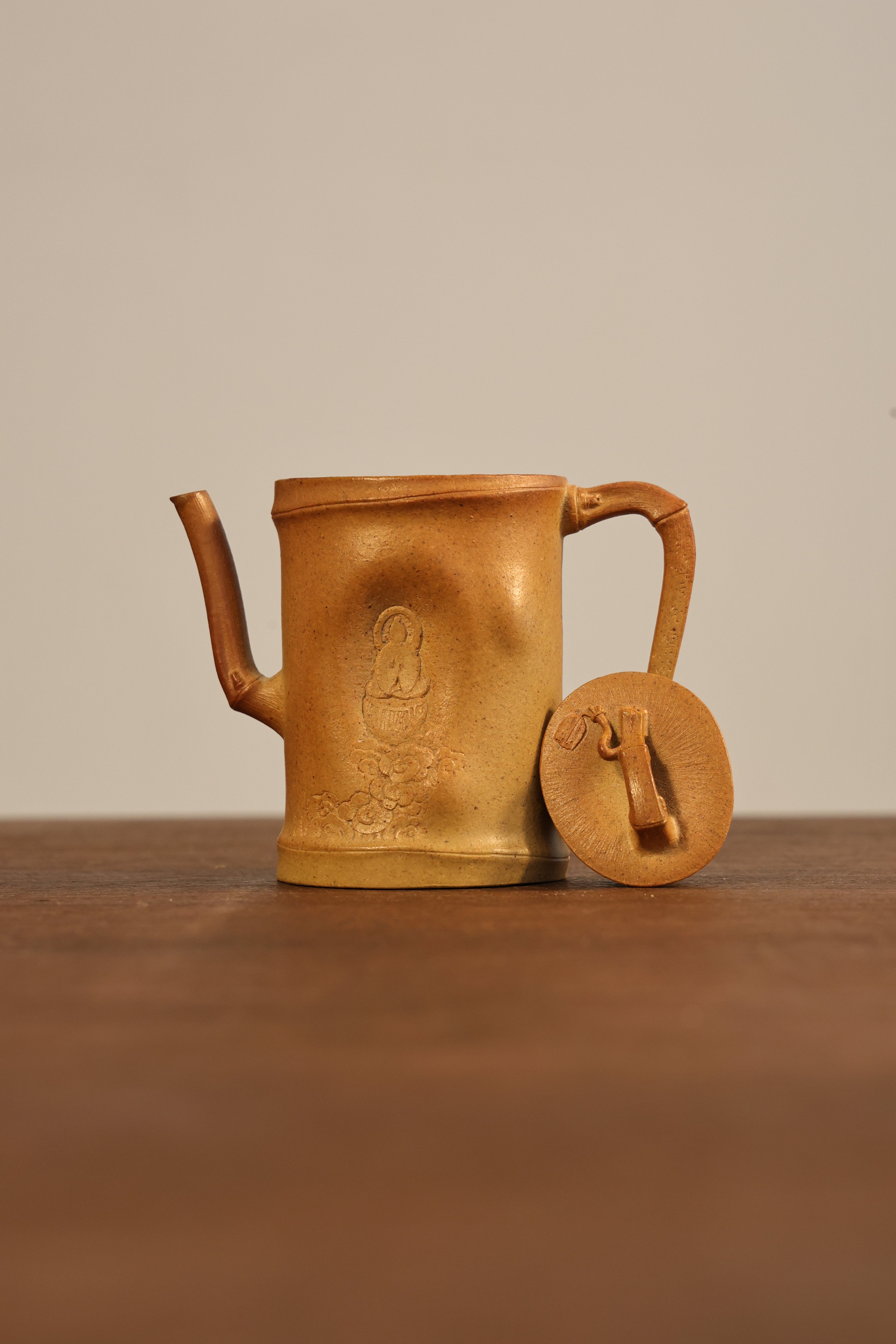 Handmade Yixing Zisha Teapot “Chan Xin" (Zen Heart) | 禅心 - 101ml