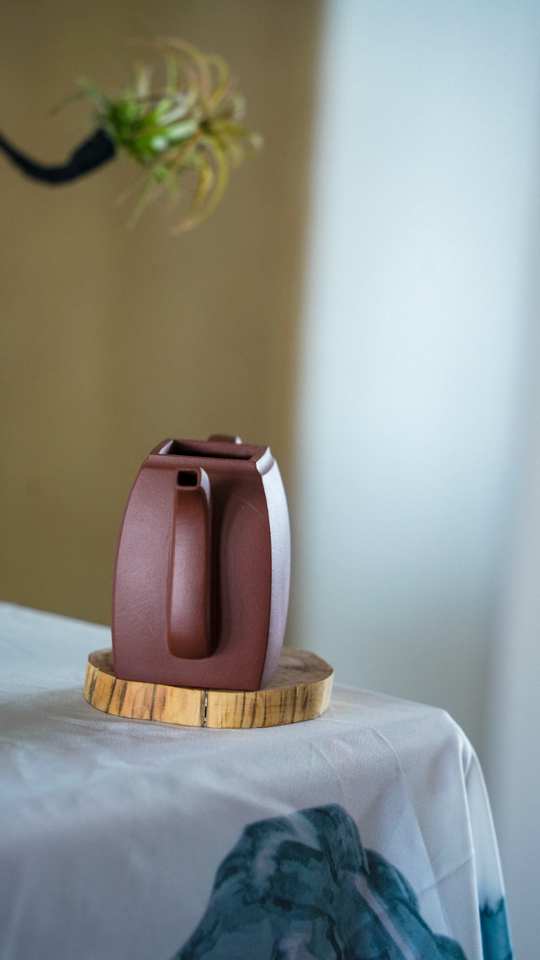 Fully Handmade Yixing Teapot "Xiao Han Fang" - 200ml
