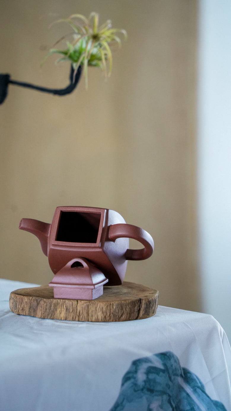 Fully Handmade Yixing Teapot "Xiao Han Fang" - 200ml