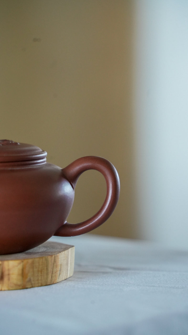 Authentic Handmade Yixing Zisha Teapot 