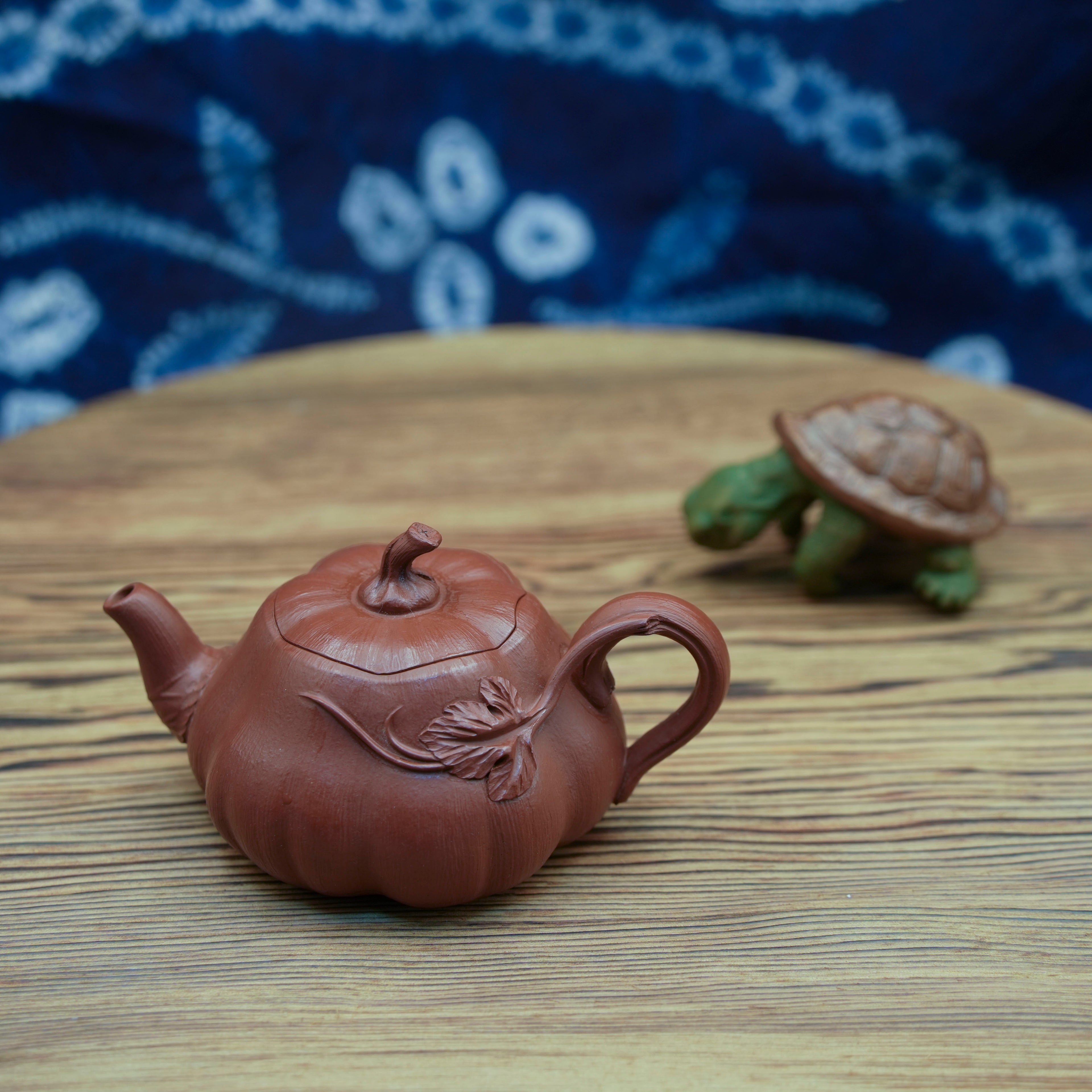 Handmade Yixing Zisha Teapot "Nan Gua" (Golden Harvest Pumpkin) | 南瓜壶 - 100ml