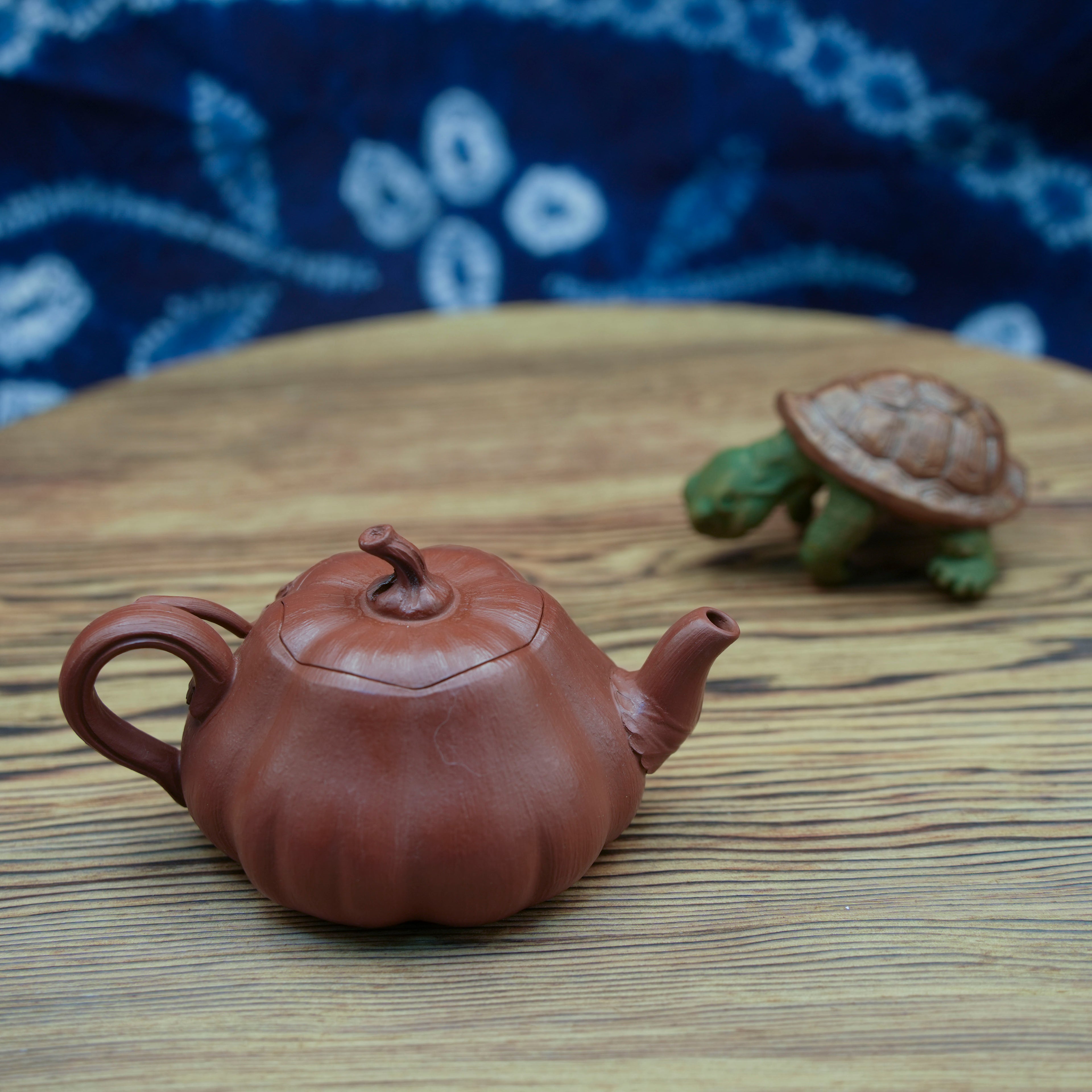 Handmade Yixing Zisha Teapot "Nan Gua" (Golden Harvest Pumpkin) | 南瓜壶 - 100ml