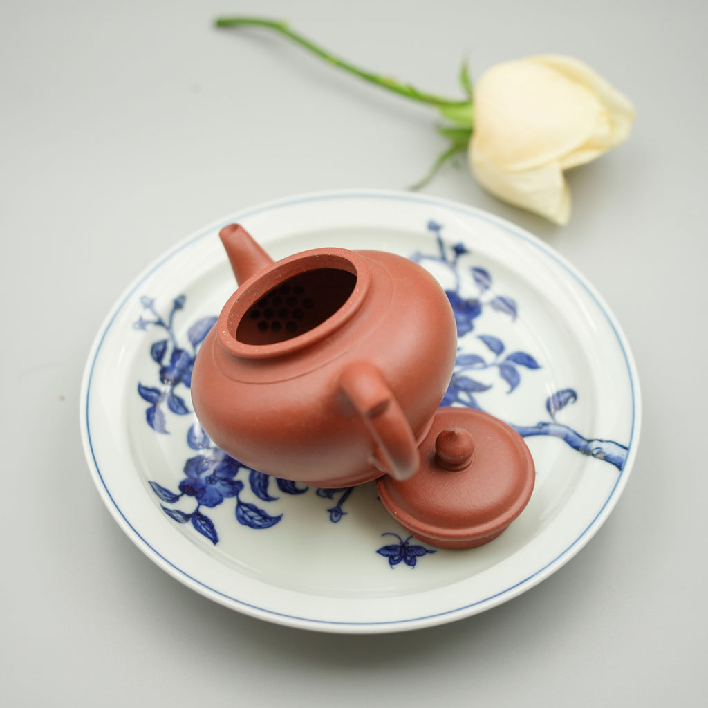 Handmade Yixing Zisha Teapot "Xiao Ying" | 笑樱 - 160ml