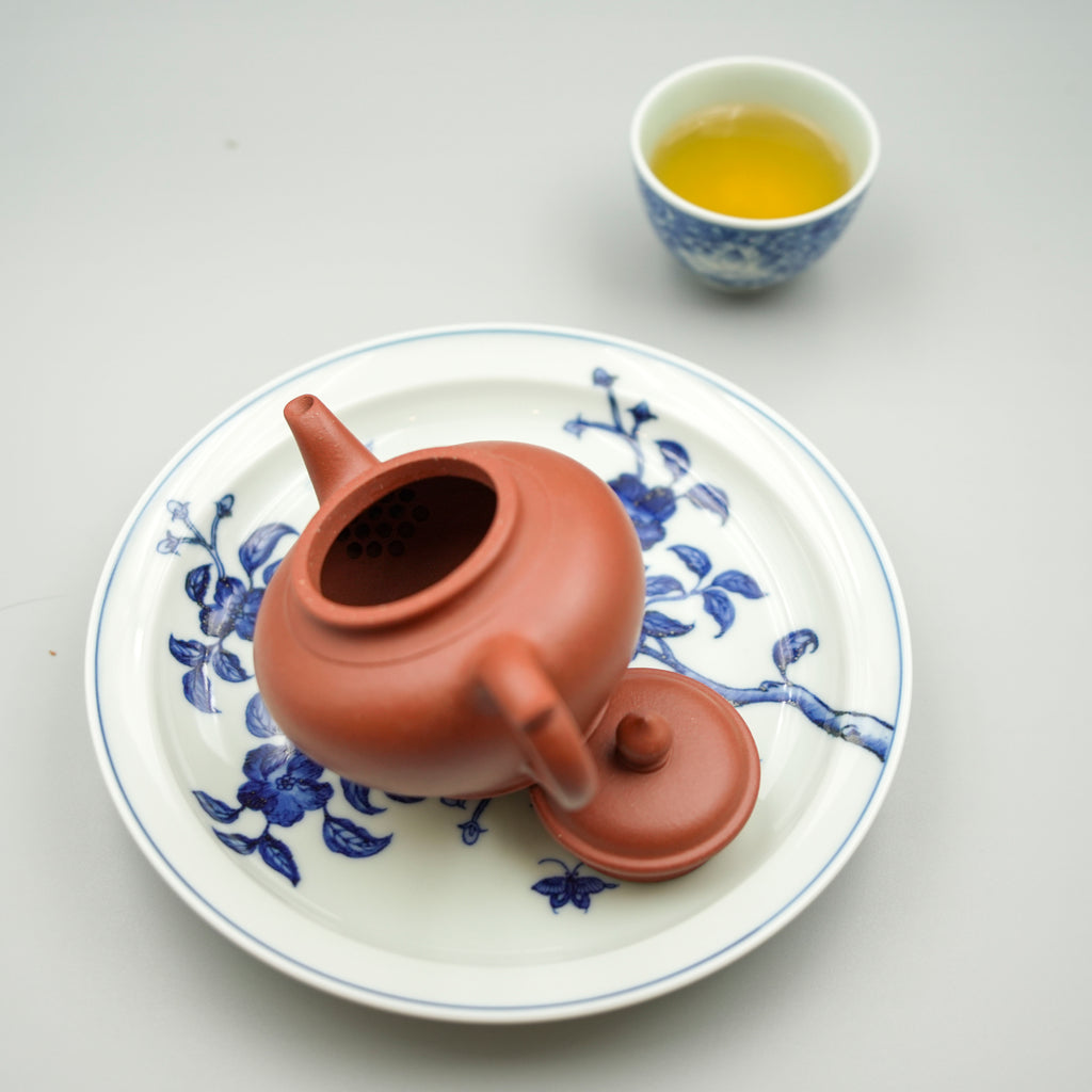 Handmade Yixing Zisha Teapot "Xiao Ying" | 笑樱 - 160ml