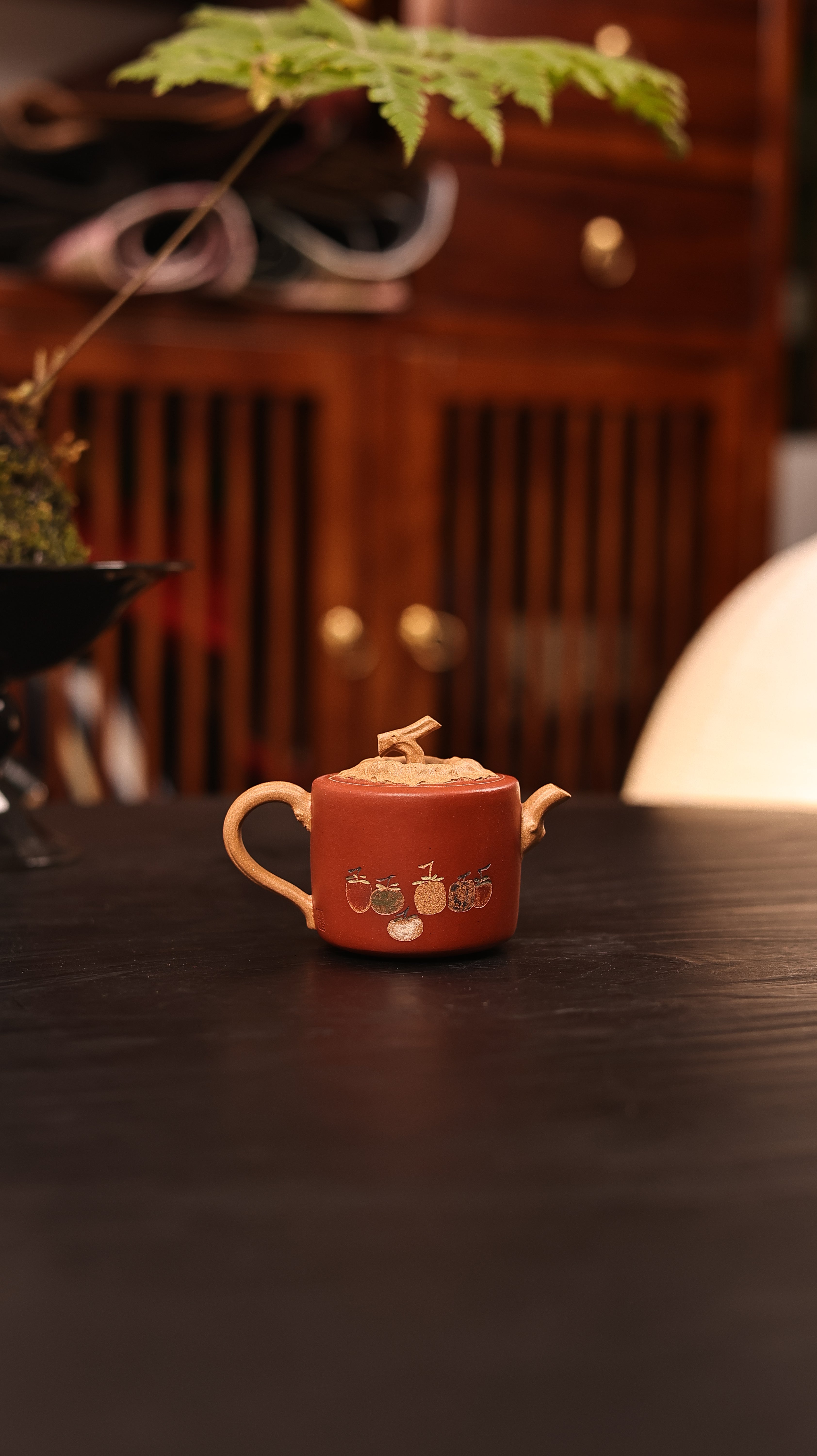 Handmade Yixing Zisha Teapot "Liu Shi Ji Xiang" (Six Auspicious Persimmons) | 六柿吉祥 - 94ml