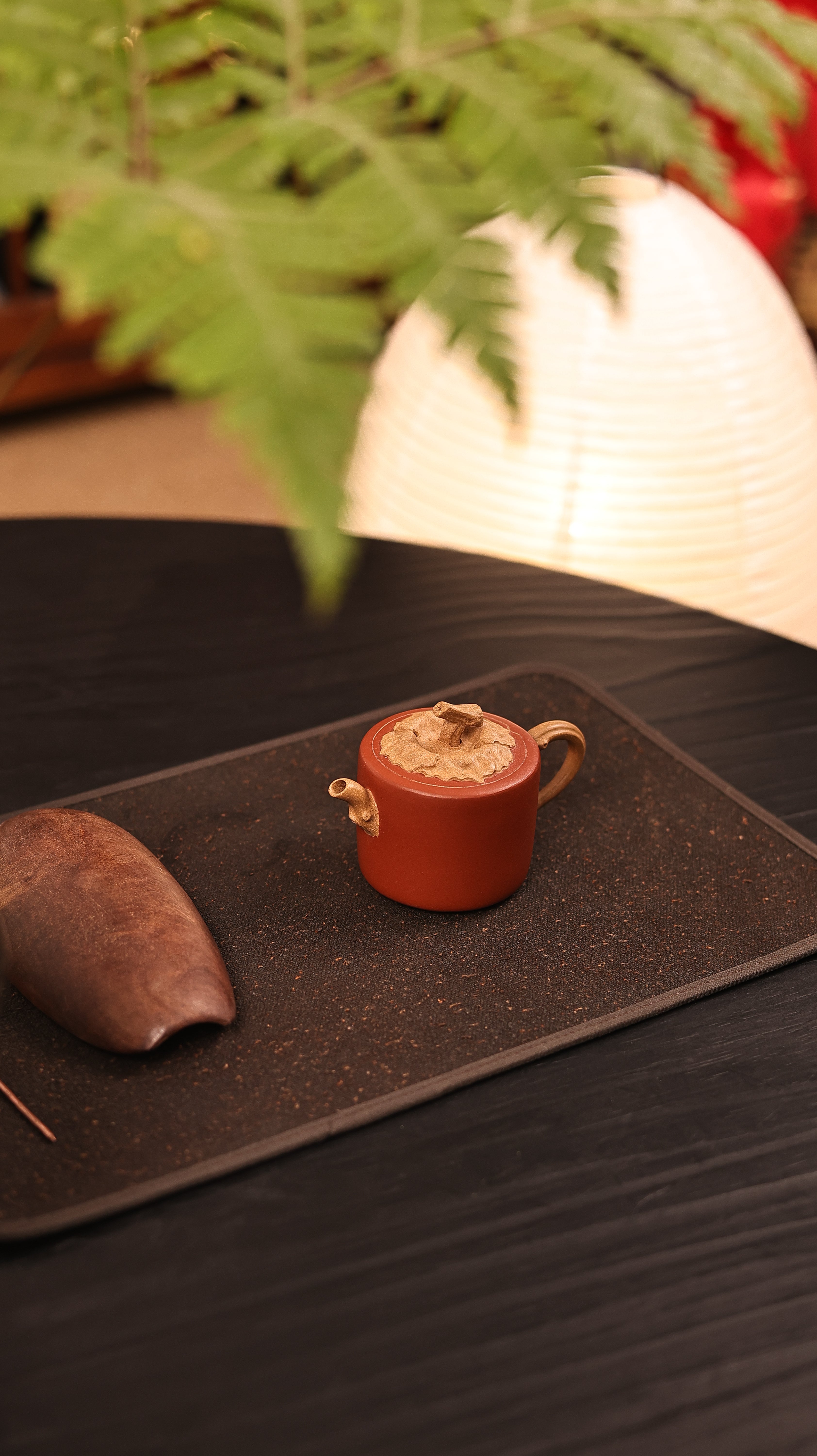 Handmade Yixing Zisha Teapot "Liu Shi Ji Xiang" (Six Auspicious Persimmons) | 六柿吉祥 - 94ml