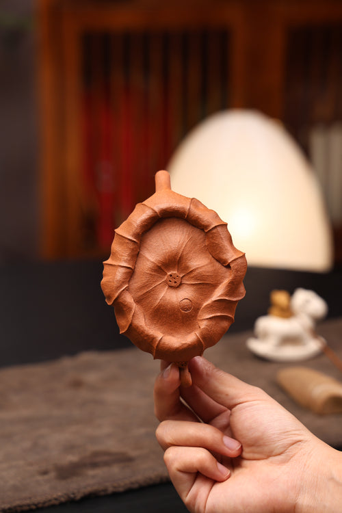 Handmade Yixing Zisha Teapot "Da Ji Ying" | 大寂影壶 - 98ml