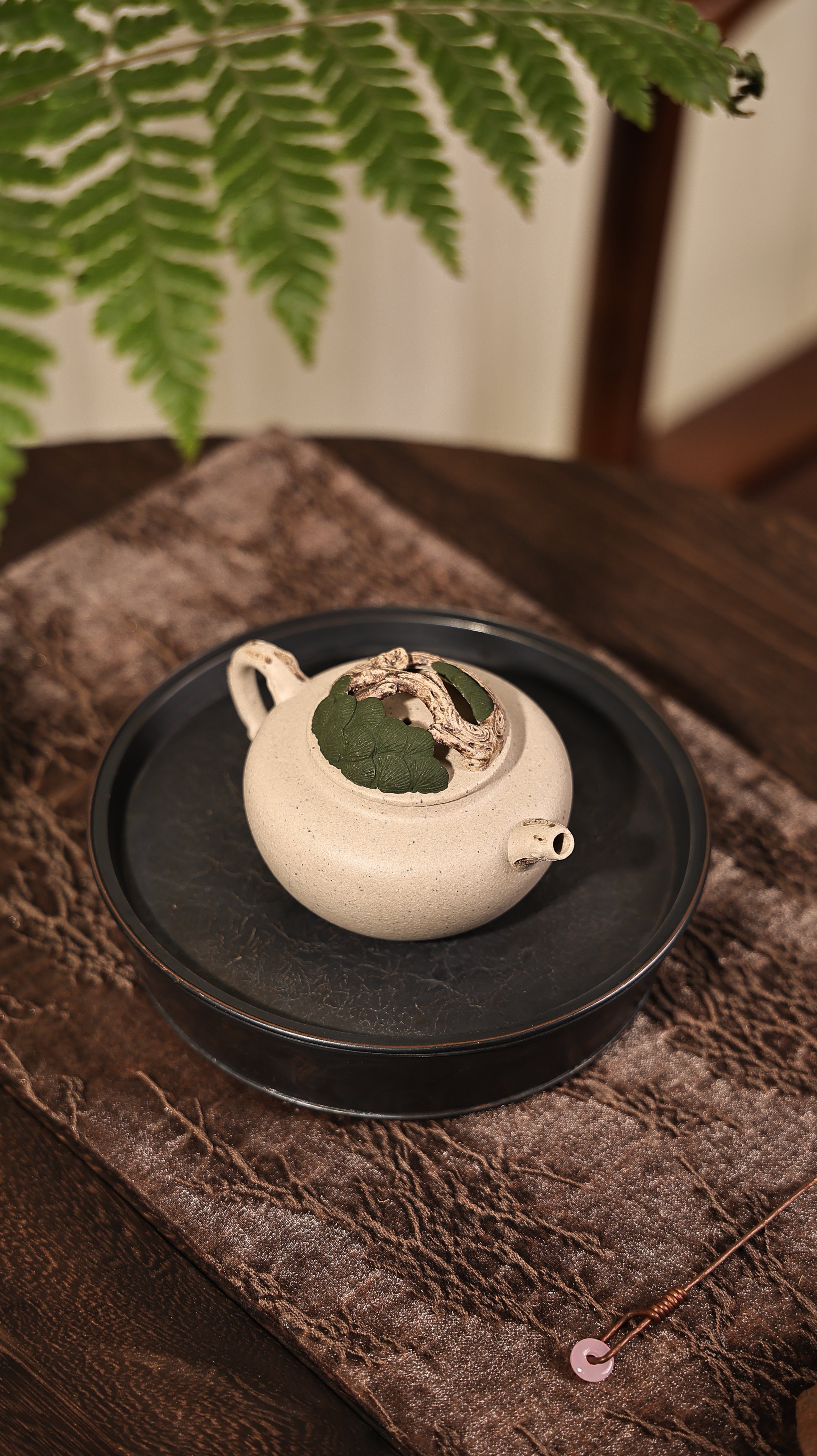 Handmade Yixing Zisha Teapot - "Yun Song" (Cloud Pine) | 云松- 103ml