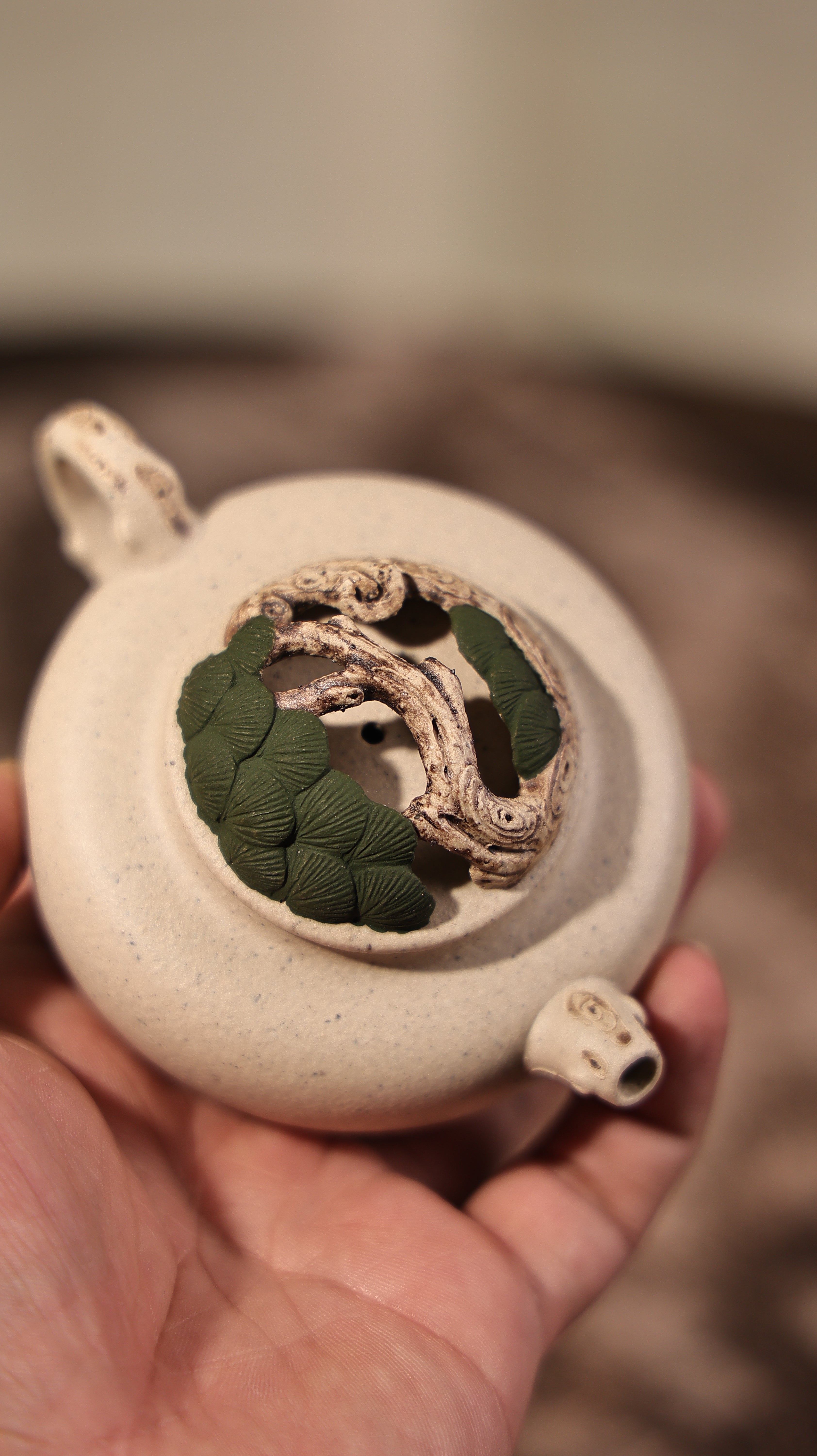 Handmade Yixing Zisha Teapot - "Yun Song" (Cloud Pine) | 云松- 103ml