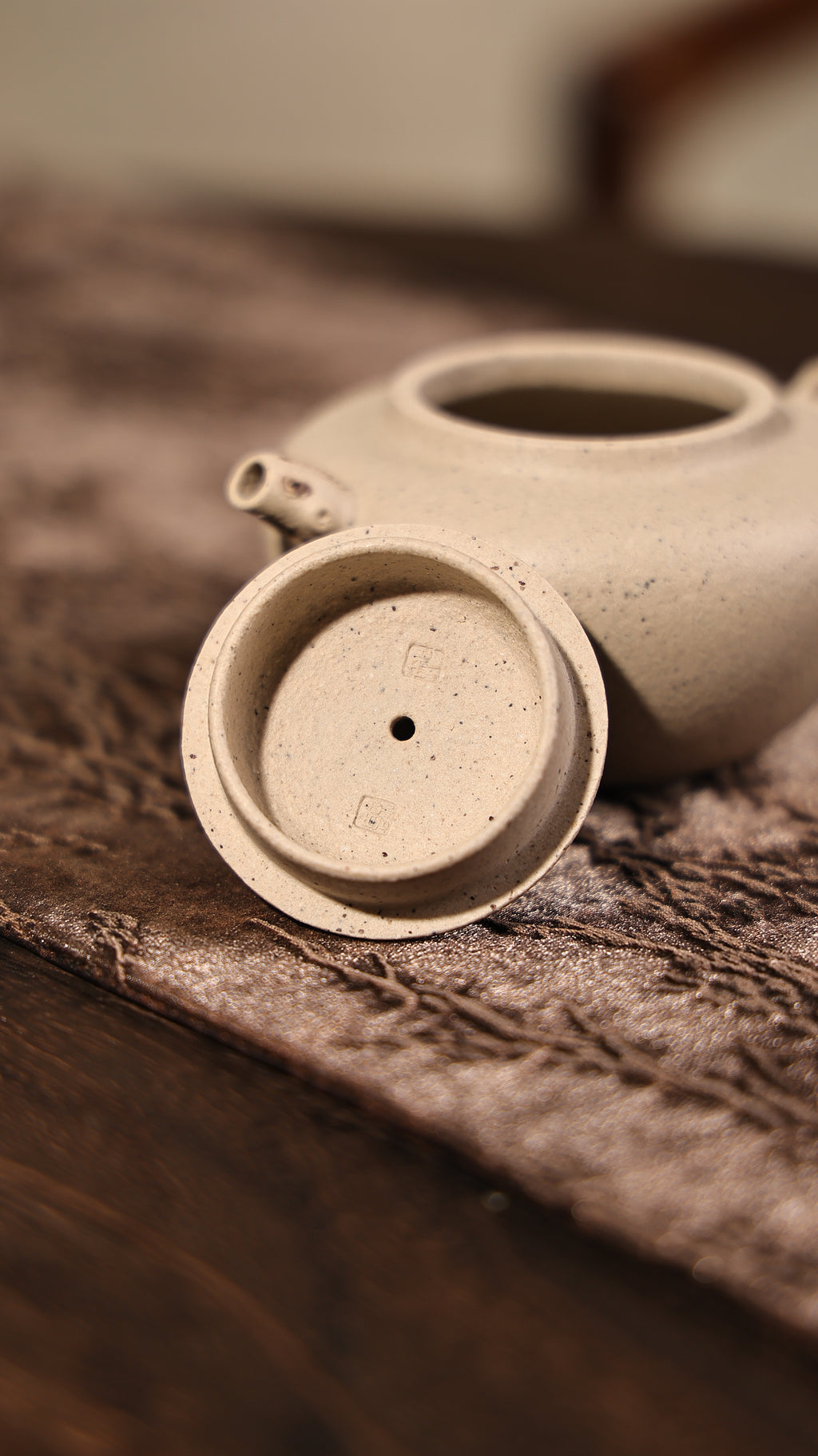 Handmade Yixing Zisha Teapot - "Yun Song" (Cloud Pine) | 云松- 103ml