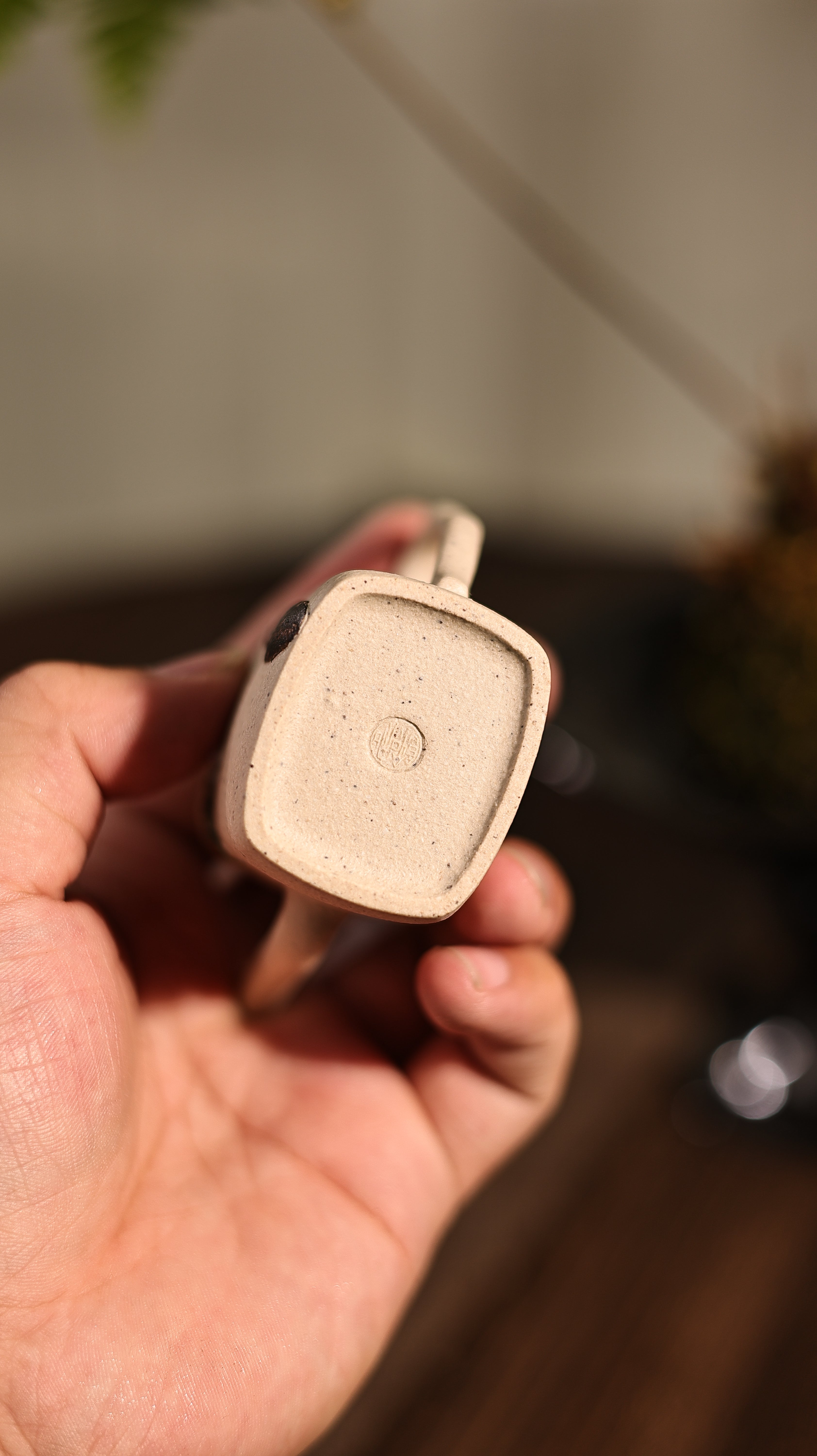 Handmade Yixing Zisha Teapot "Ren Jian Yan Huo" (The Warmth of Life)  | 人间烟火 - 104ml