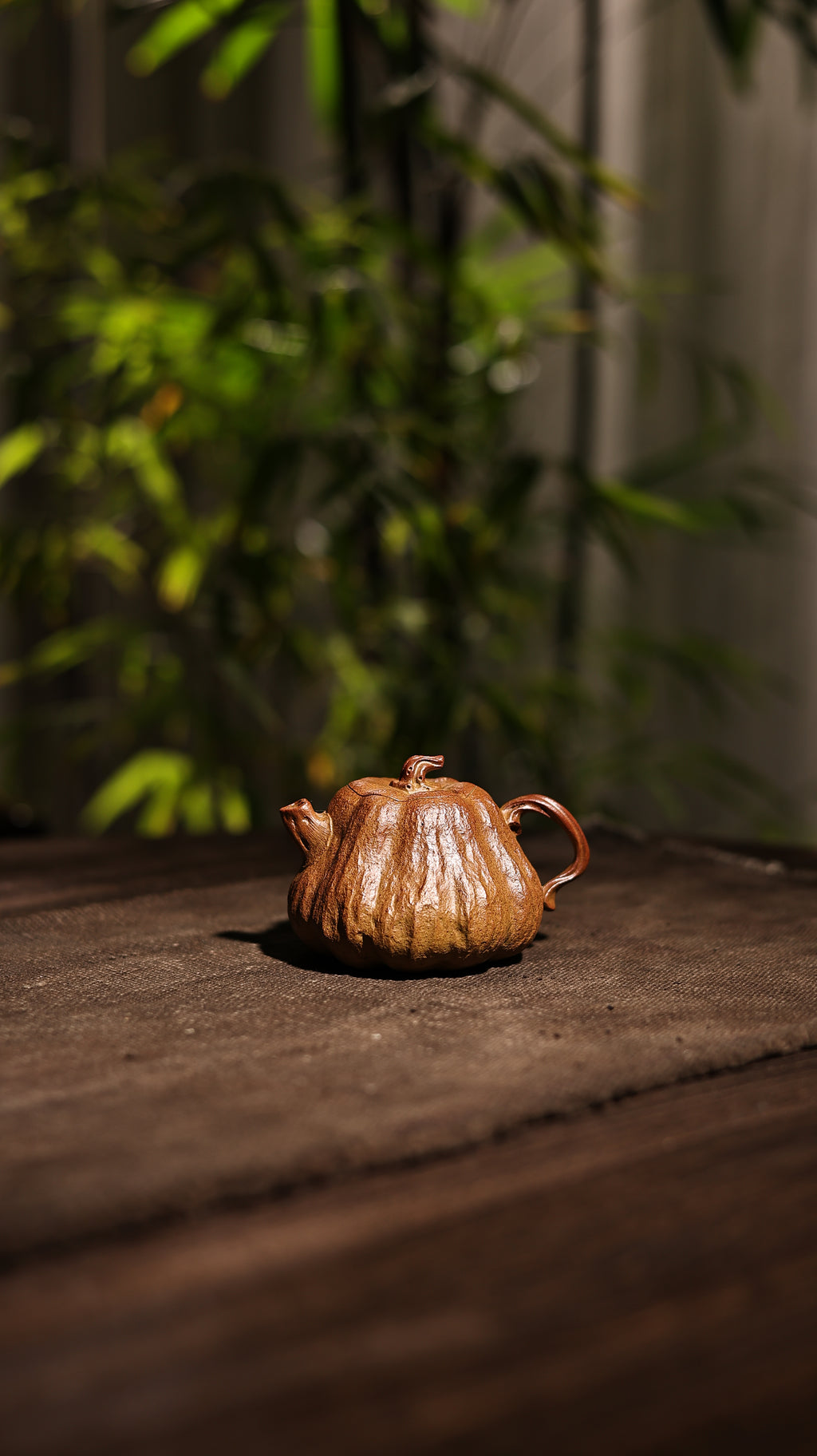 Handmade Yixing Zisha Teapot "Da Zhuo Gua" | 大拙瓜 - 95 ml