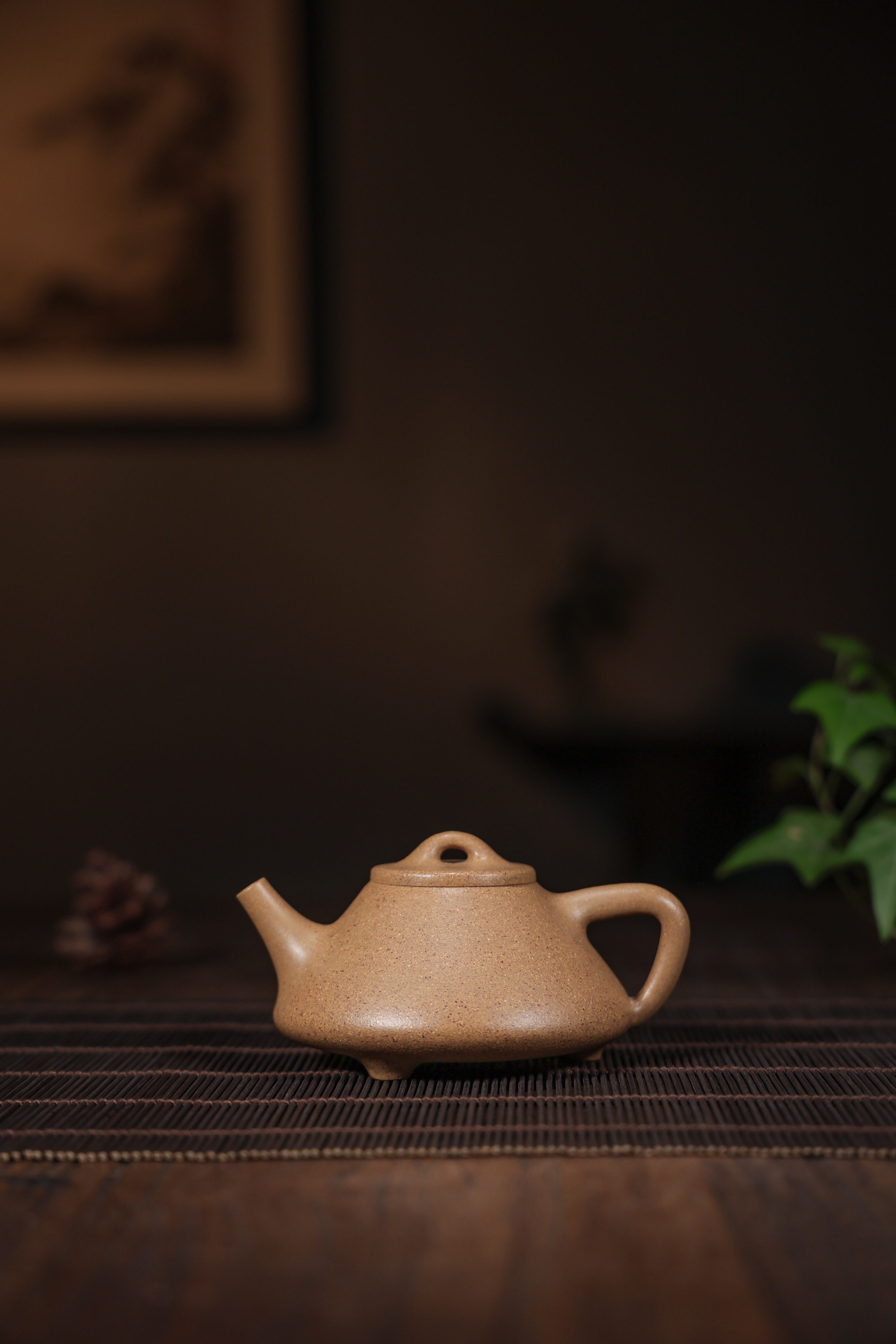 Handmade Yixing Zisha Teapot "Zi Ye" (Ziye Shi Piao / Stone Scoop) | 子冶石瓢 - 200ml