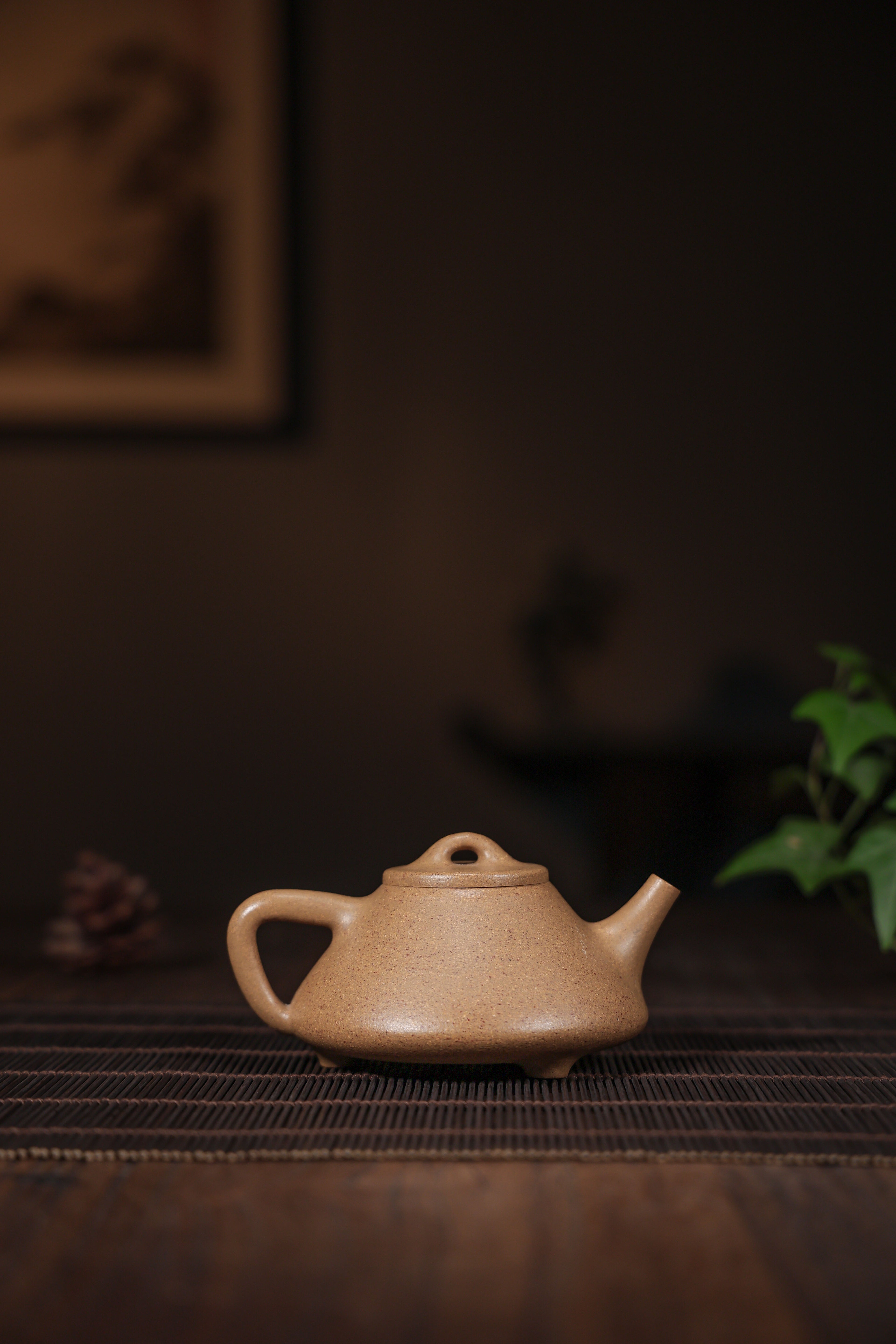 Handmade Yixing Zisha Teapot "Zi Ye" (Ziye Shi Piao / Stone Scoop) | 子冶石瓢 - 200ml