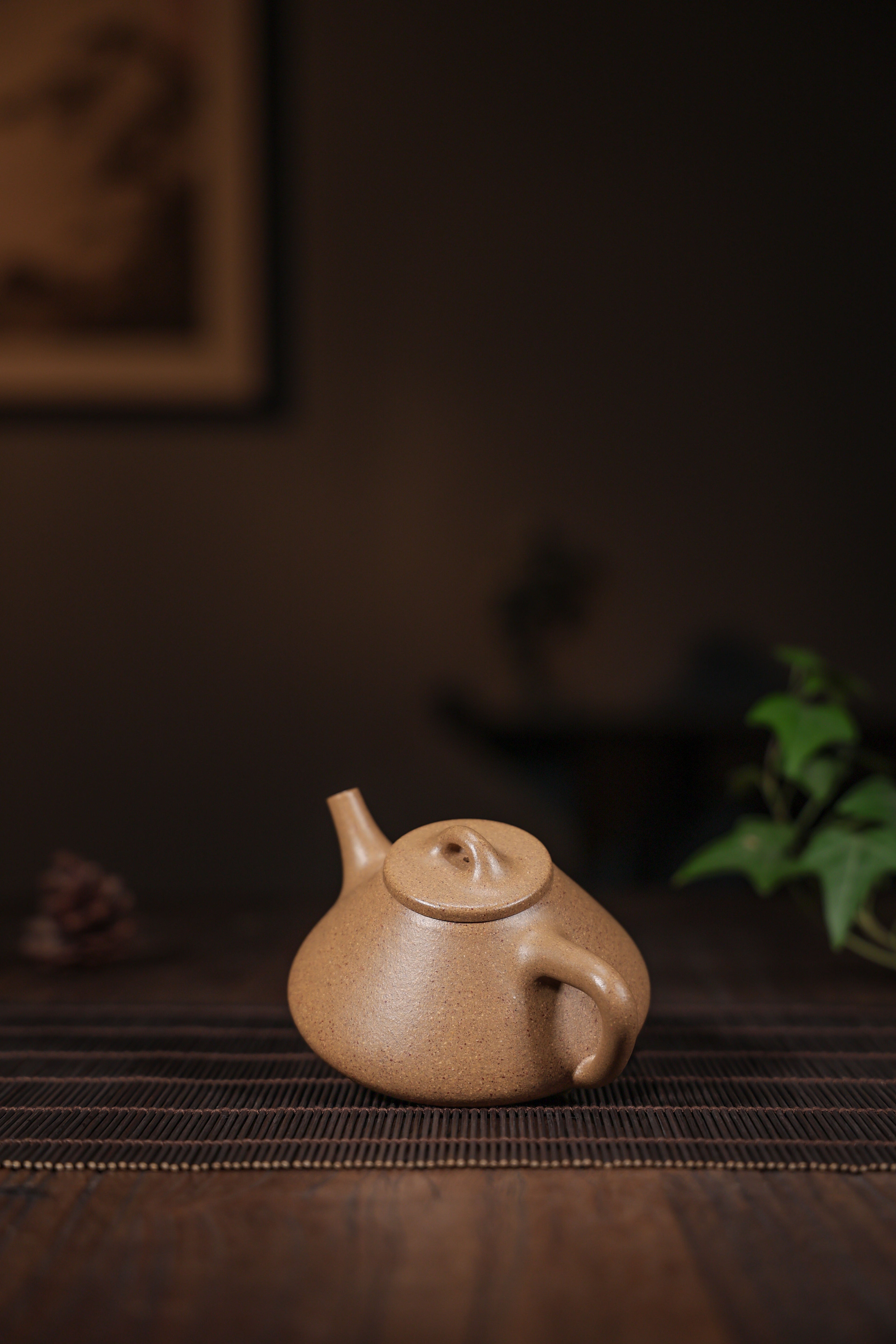 Handmade Yixing Zisha Teapot "Zi Ye" (Ziye Shi Piao / Stone Scoop) | 子冶石瓢 - 200ml