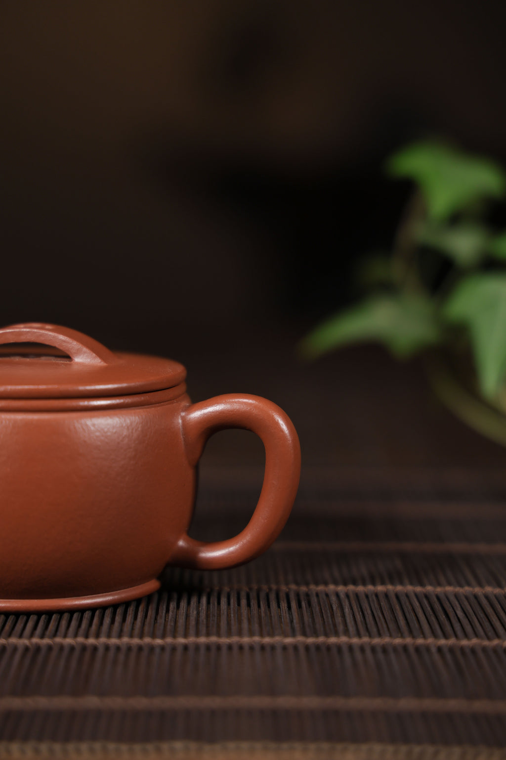 Handmade Yixing Zisha Teapot "Han Wa" | 汉瓦 - 160ml