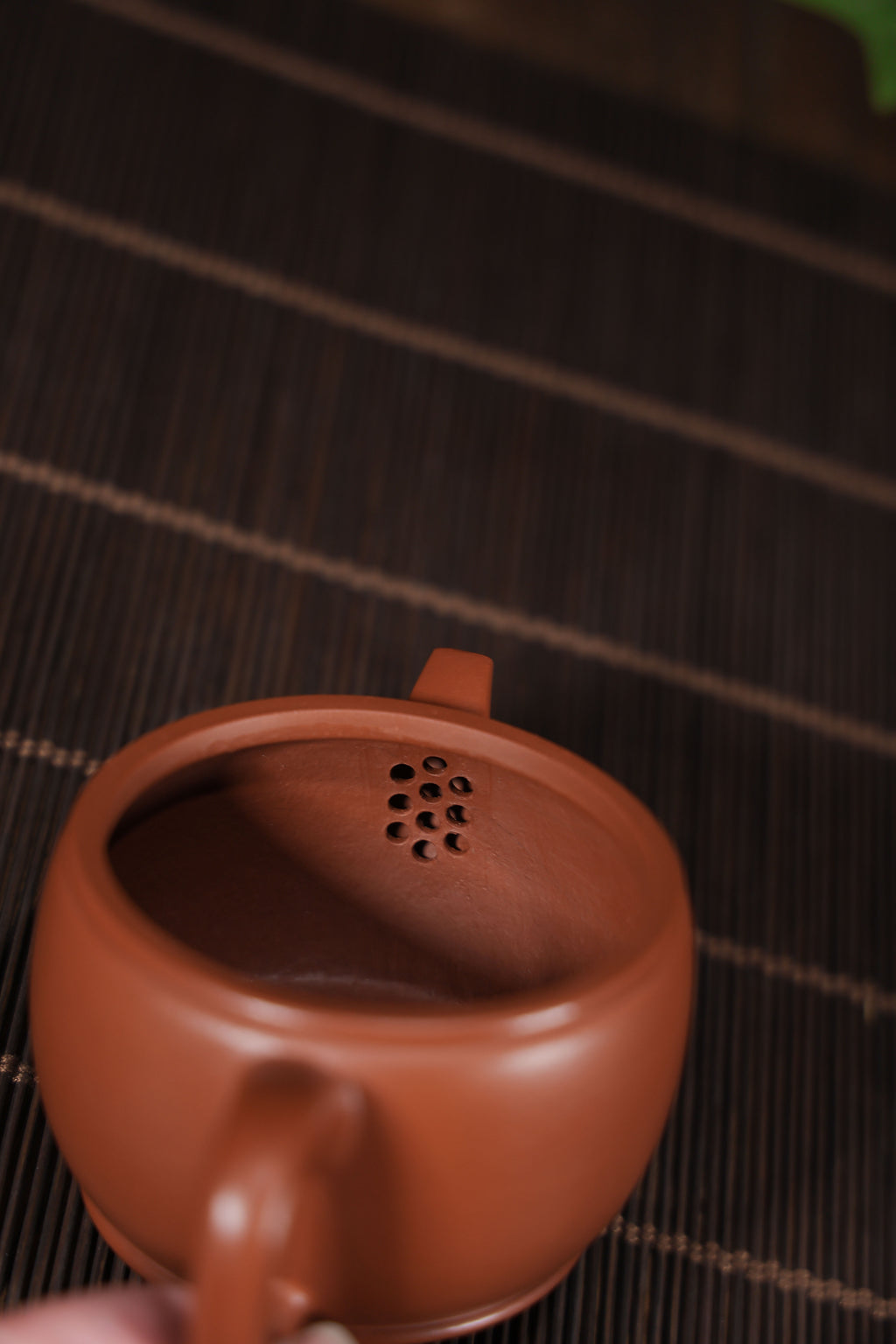 Handmade Yixing Zisha Teapot "Han Wa" | 汉瓦 - 160ml