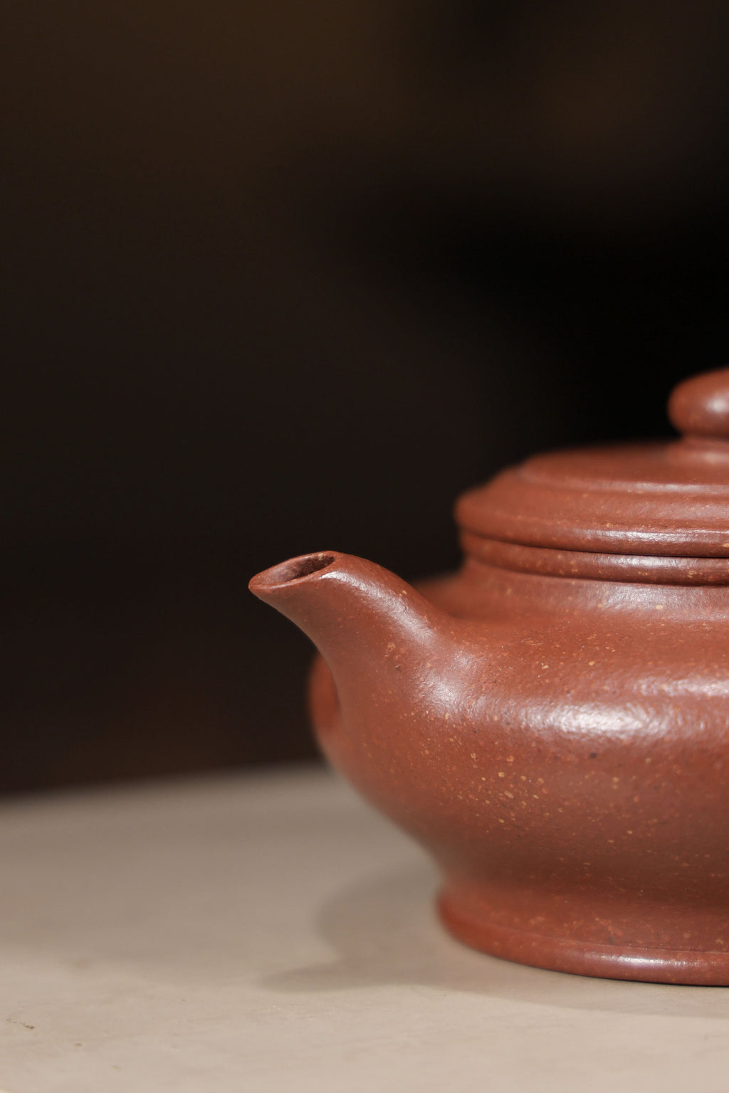 Handmade Yixing Zisha Teapot "Xu Bian" | 虚扁壶 - 200ml