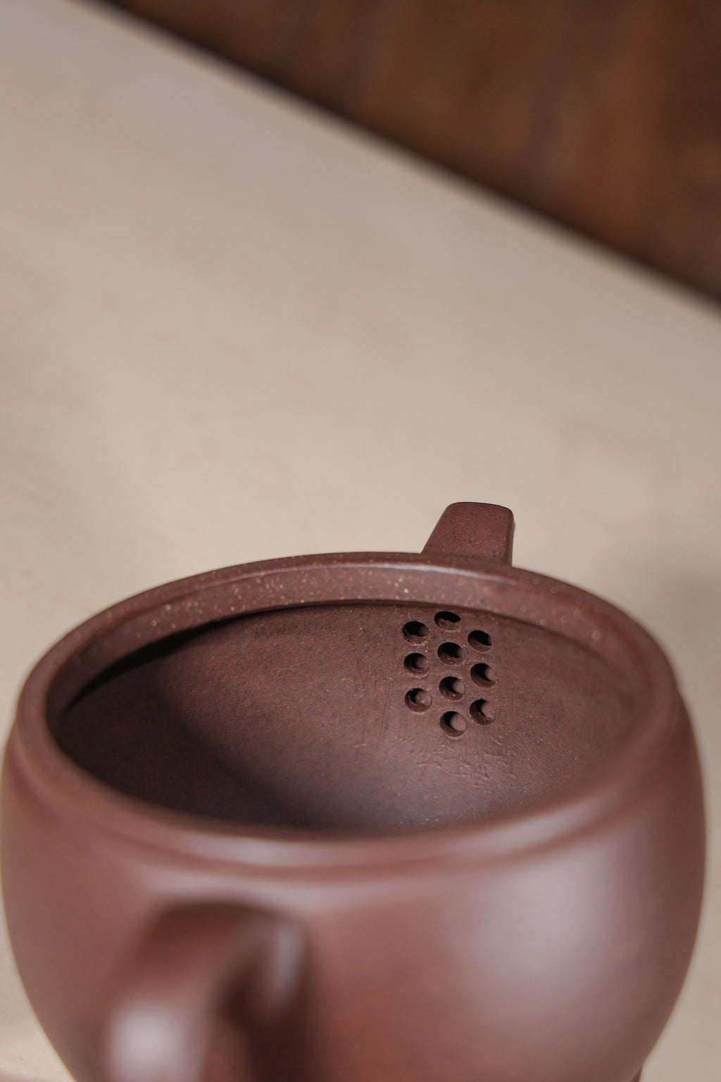 Handmade Yixing Zisha Teapot "Han Wa" (Han Tile) | 汉瓦 - 200ml