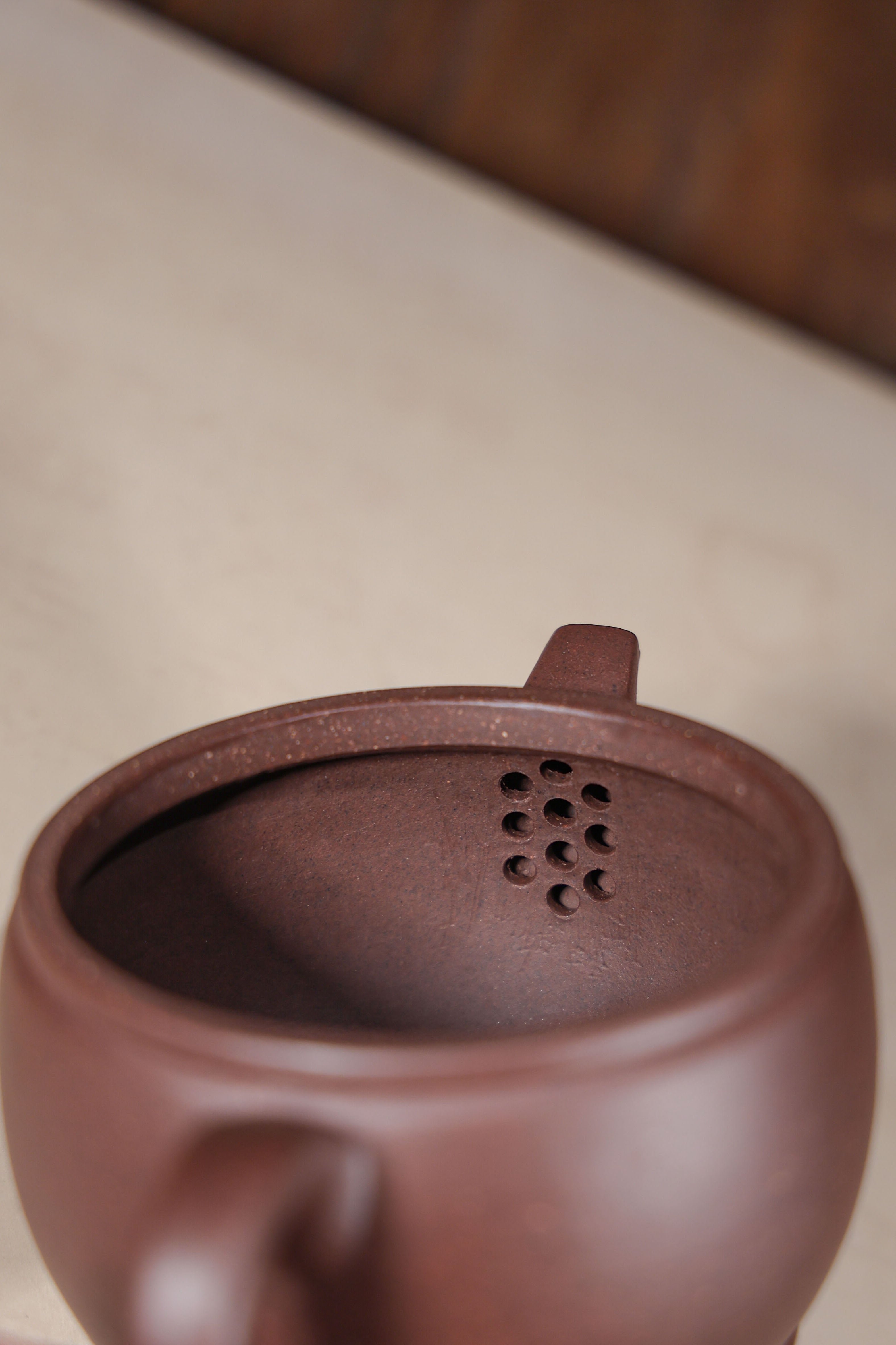 Handmade Yixing Zisha Teapot "Han Wa" (Han Tile) | 汉瓦 - 200ml