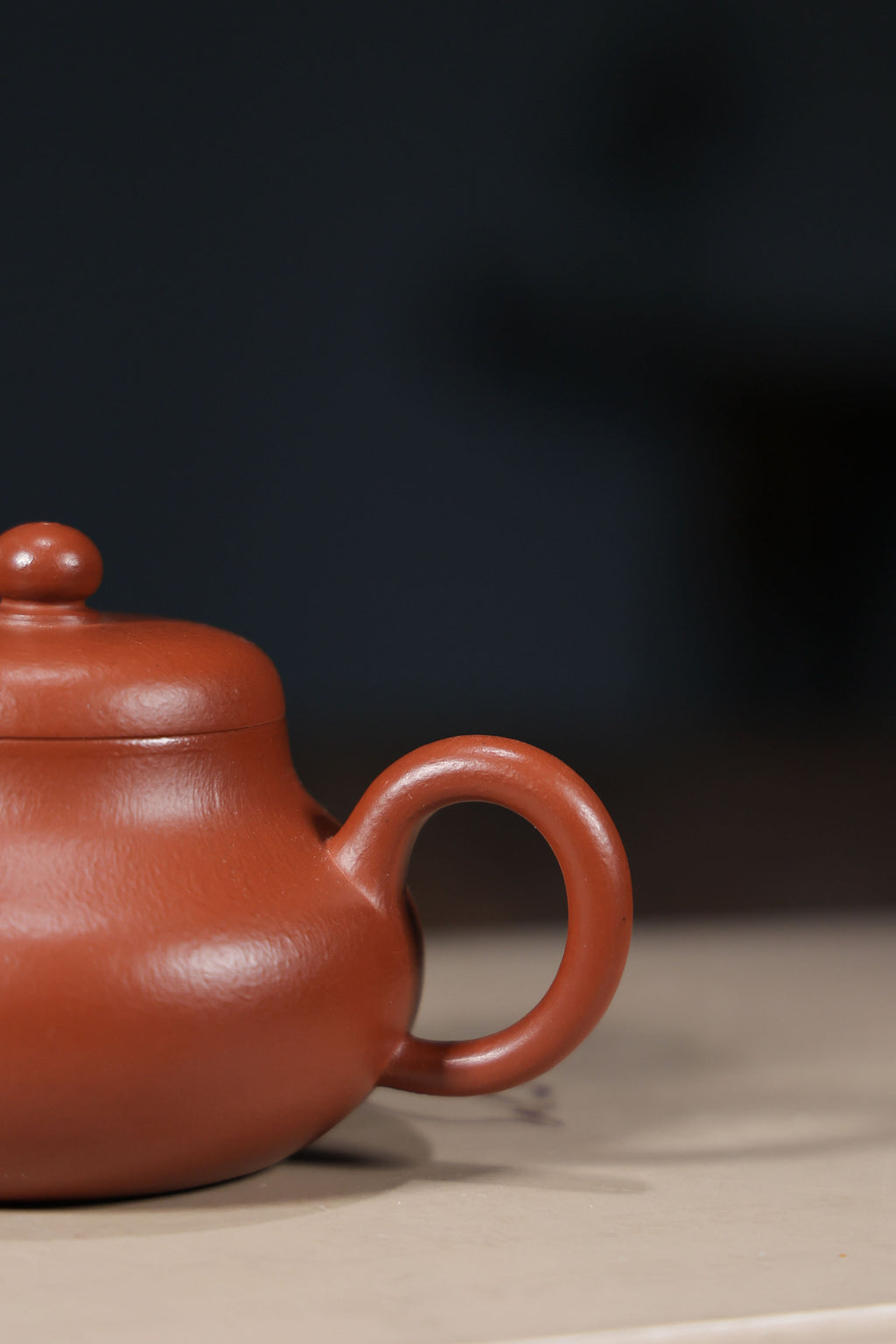 Handmade Yixing Zisha Teapot "Jun De" | 君德 - 160ml