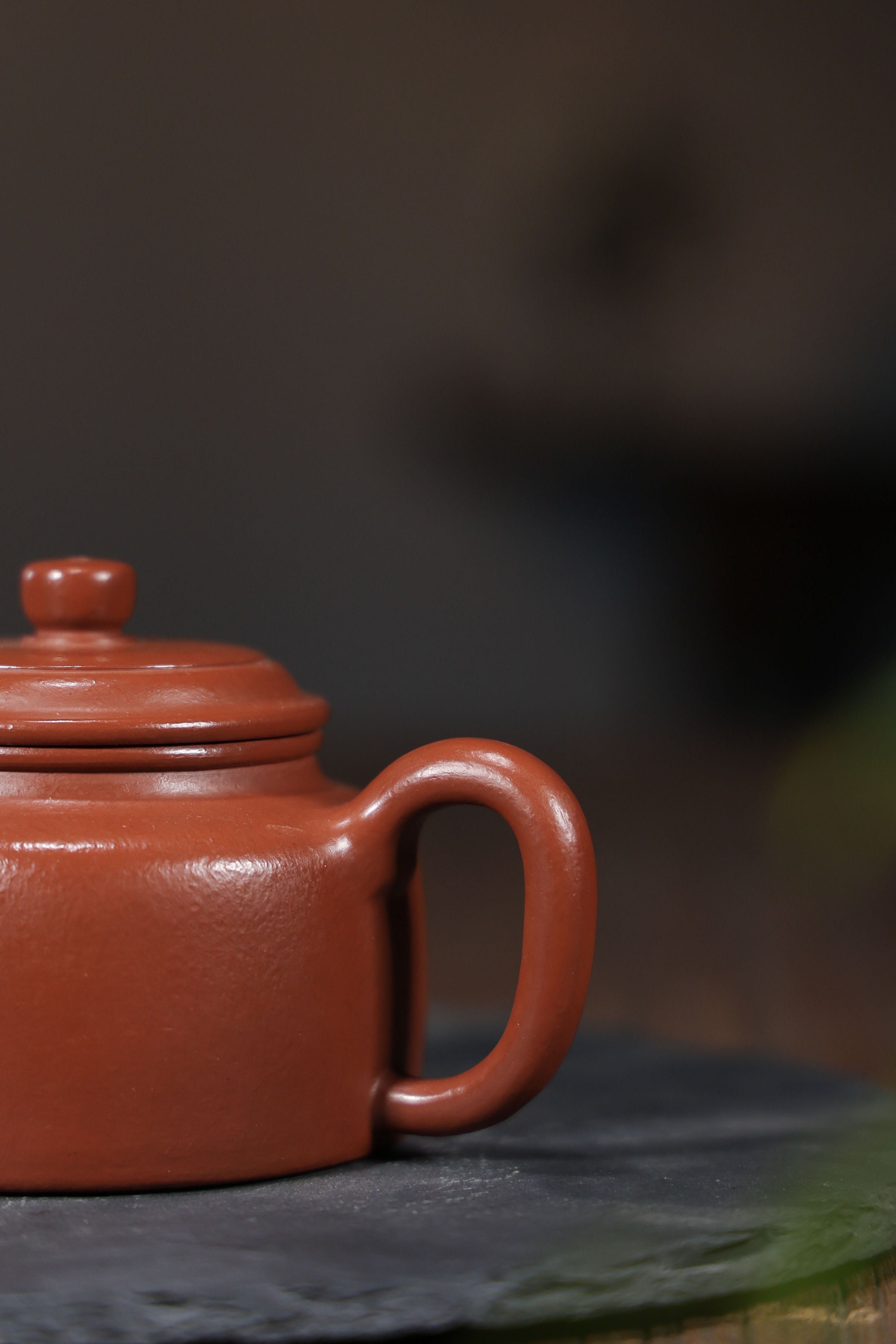 Handmade Yixing Zisha Teapot "De Zhong" | 德钟 - Various Capacities