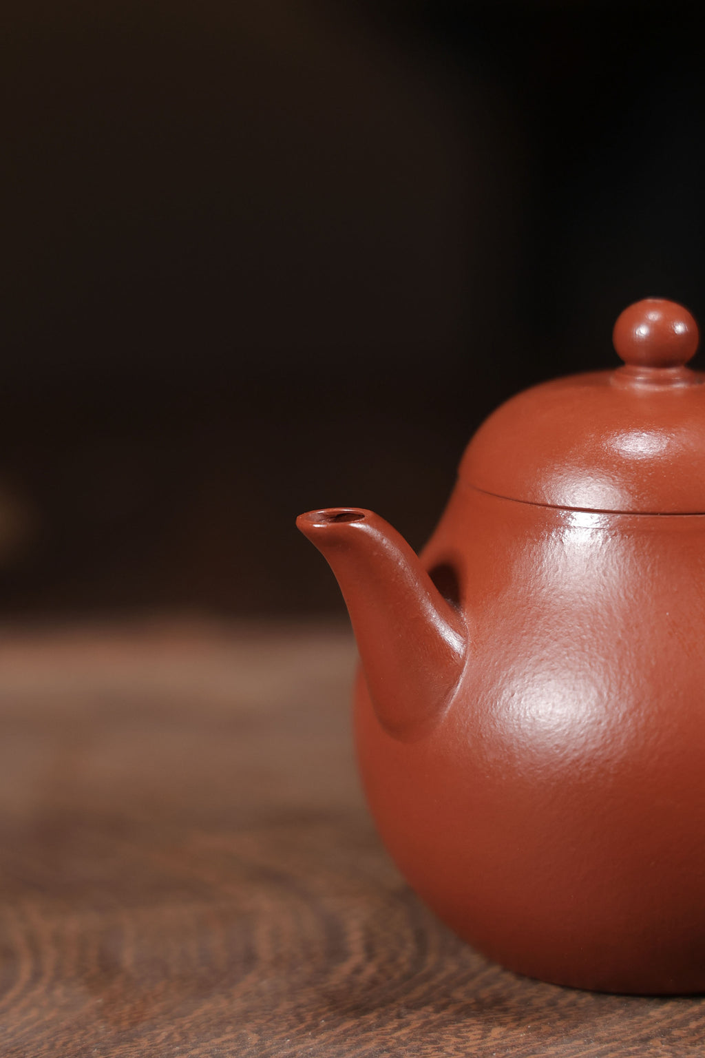 Handmade Yixing Zisha Teapot "Gao Li Xing" (Tall Pear Shape) | 高梨形 - 180ml