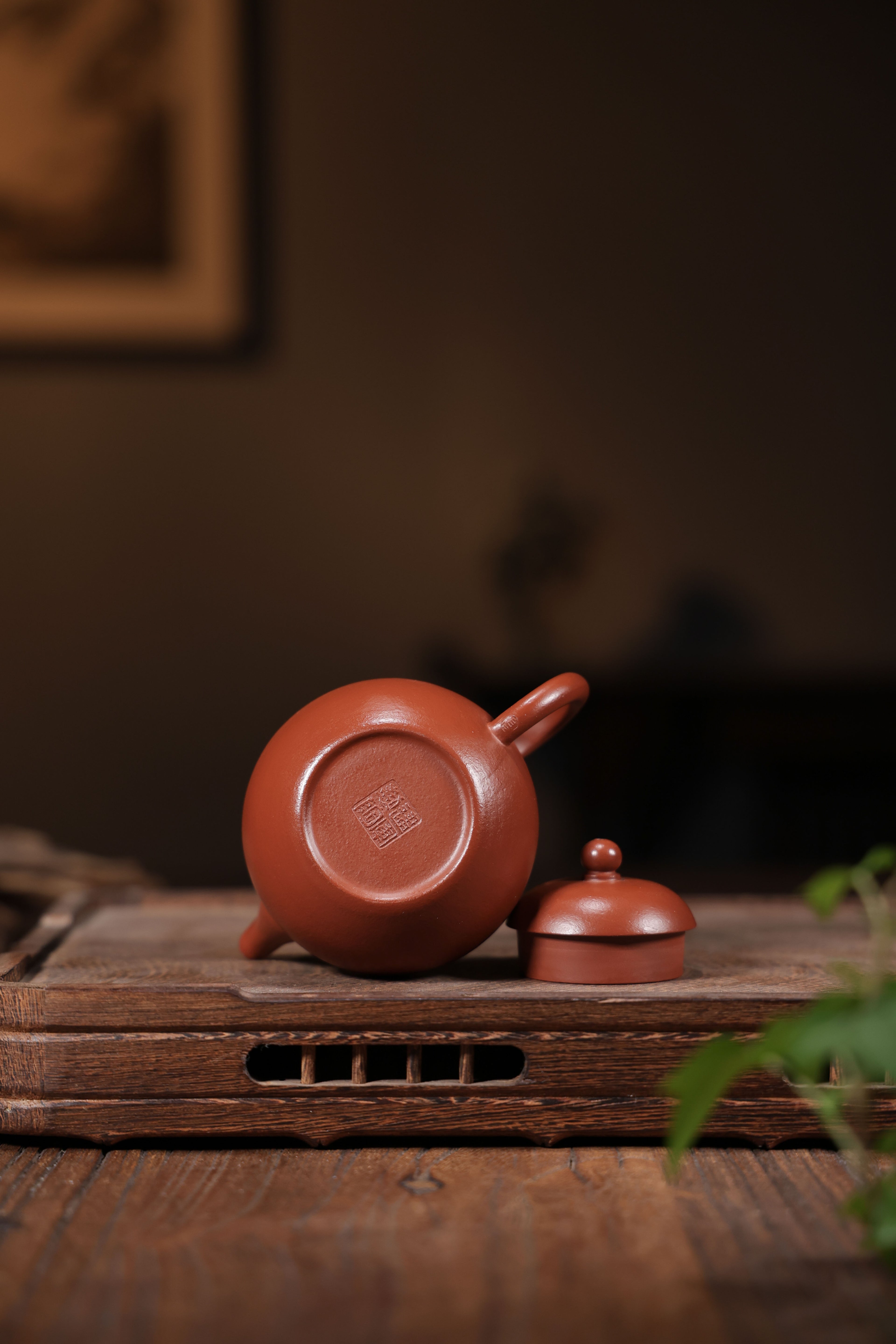 Handmade Yixing Zisha Teapot "Gao Li Xing" (Tall Pear Shape) | 高梨形 - 180ml