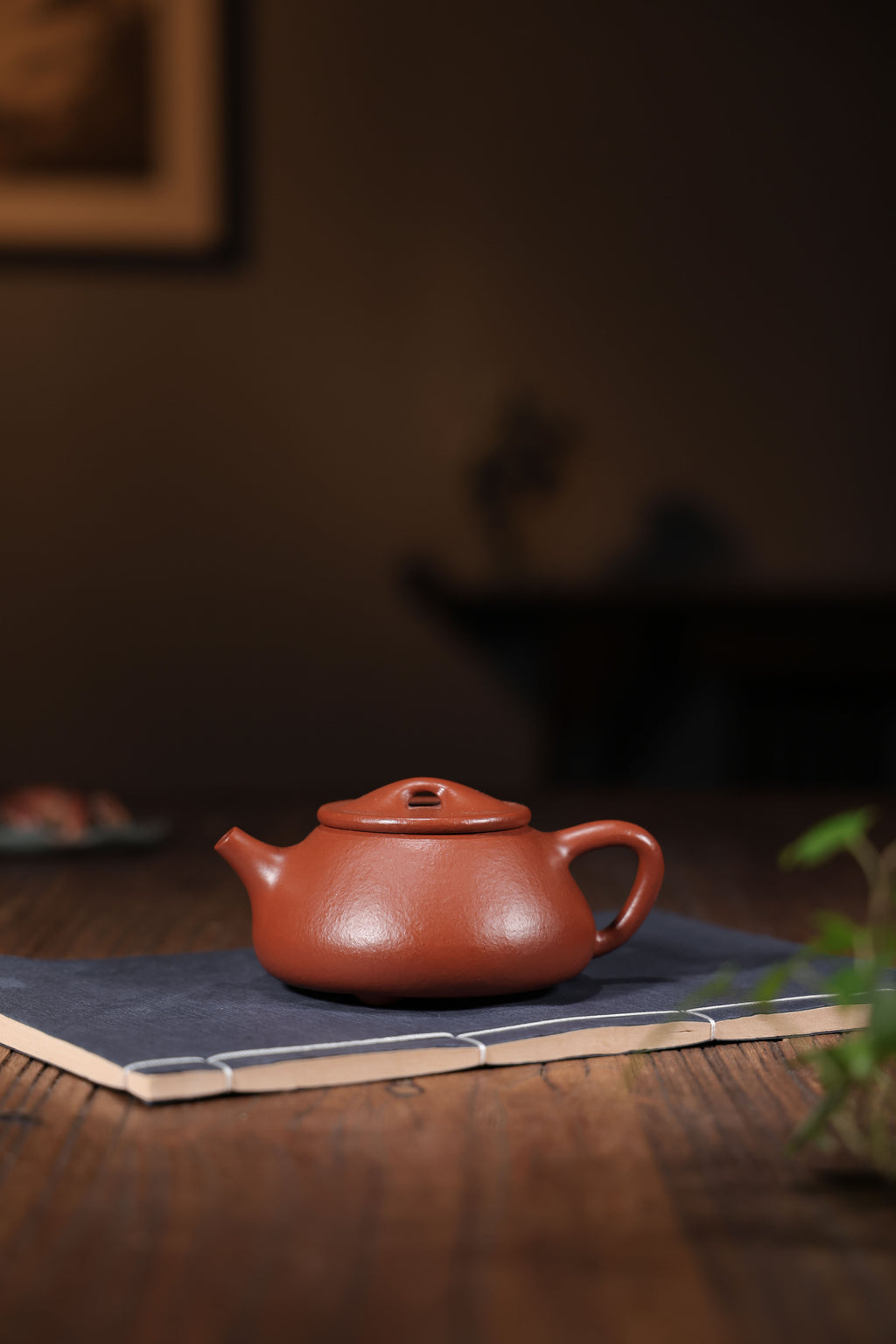 Handmade Yixing Zisha Teapot "Man Piao" | 满瓢 - 200ml