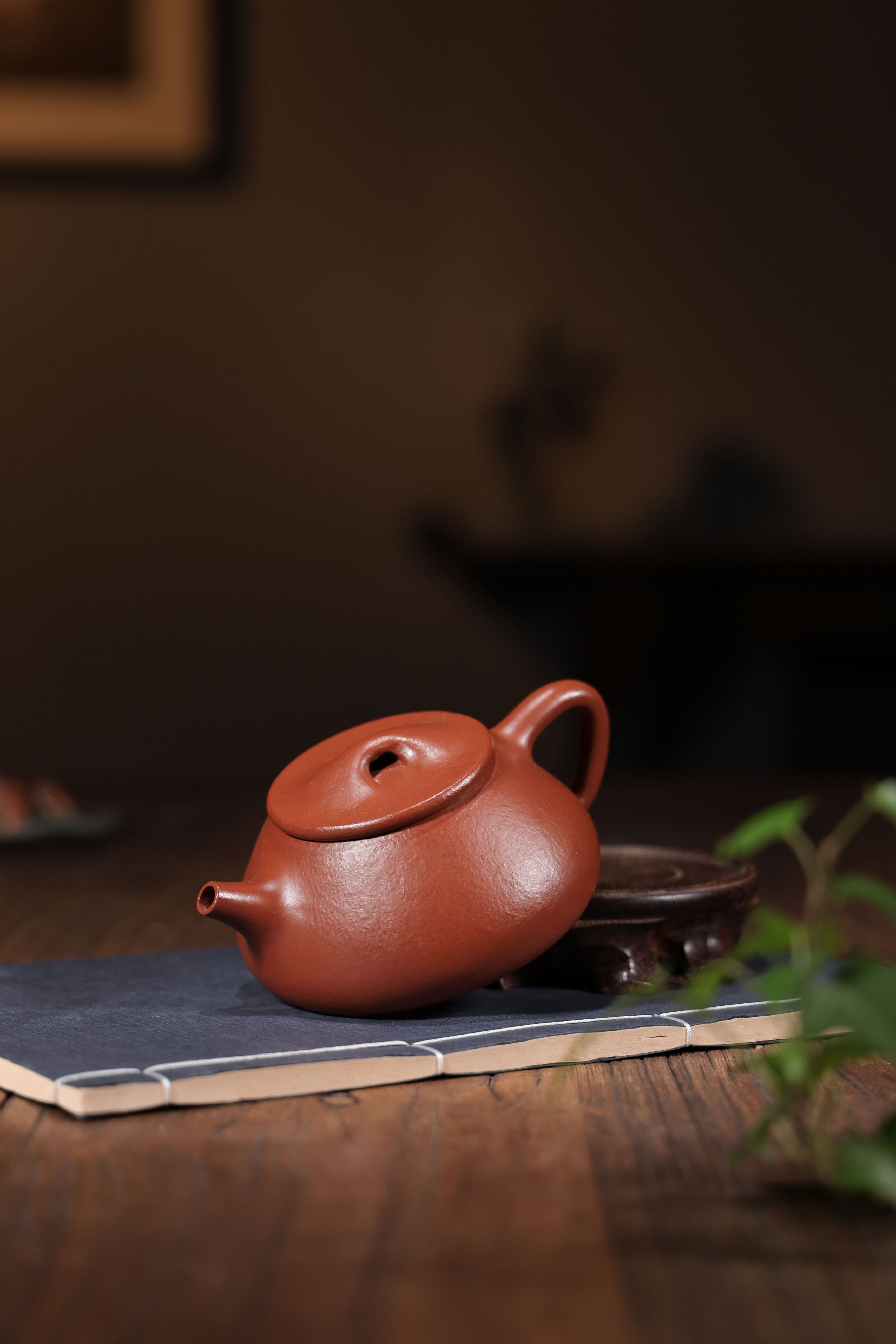 Handmade Yixing Zisha Teapot "Man Piao" | 满瓢 - 200ml