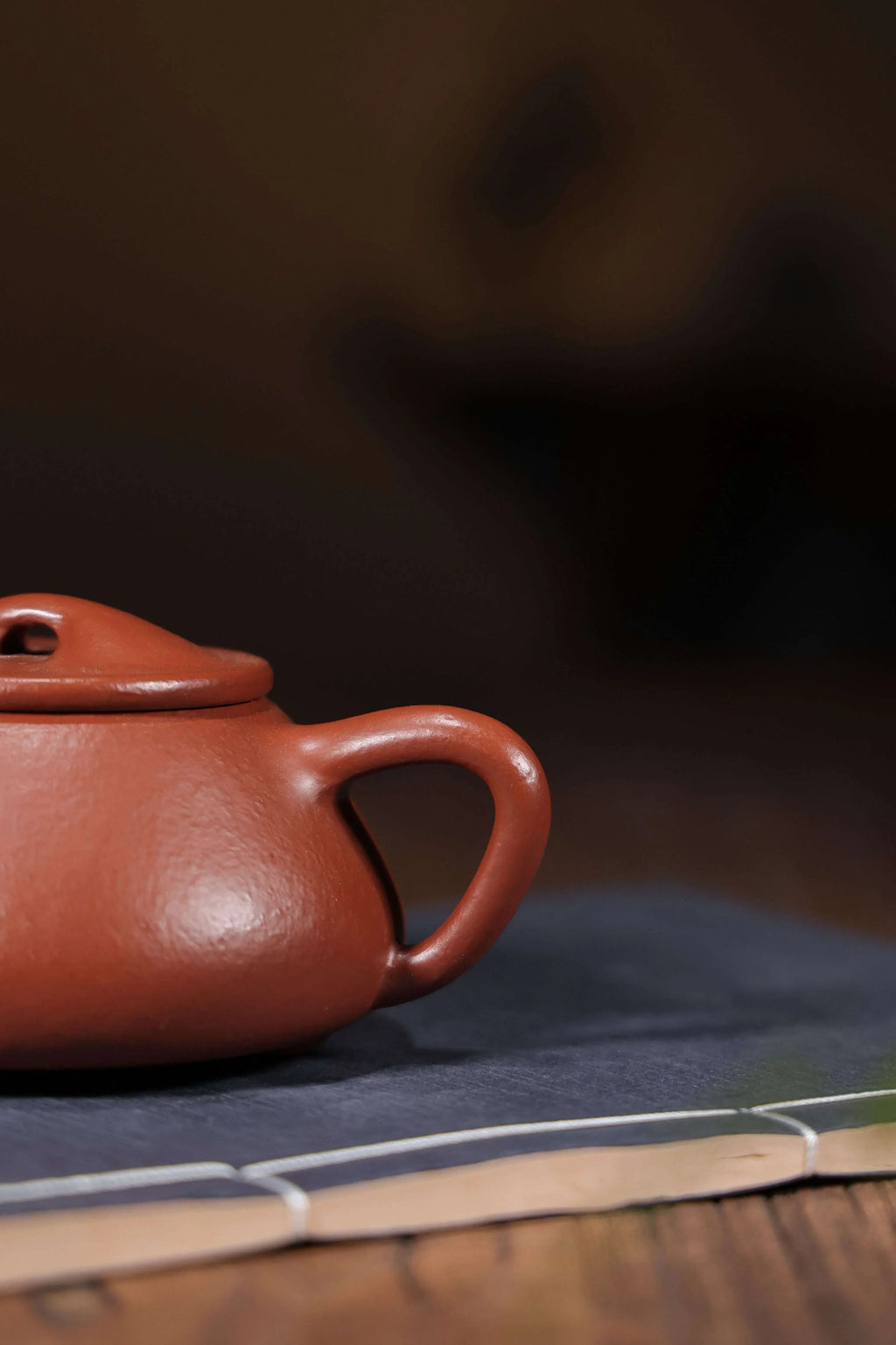 Handmade Yixing Zisha Teapot "Man Piao" | 满瓢 - 200ml