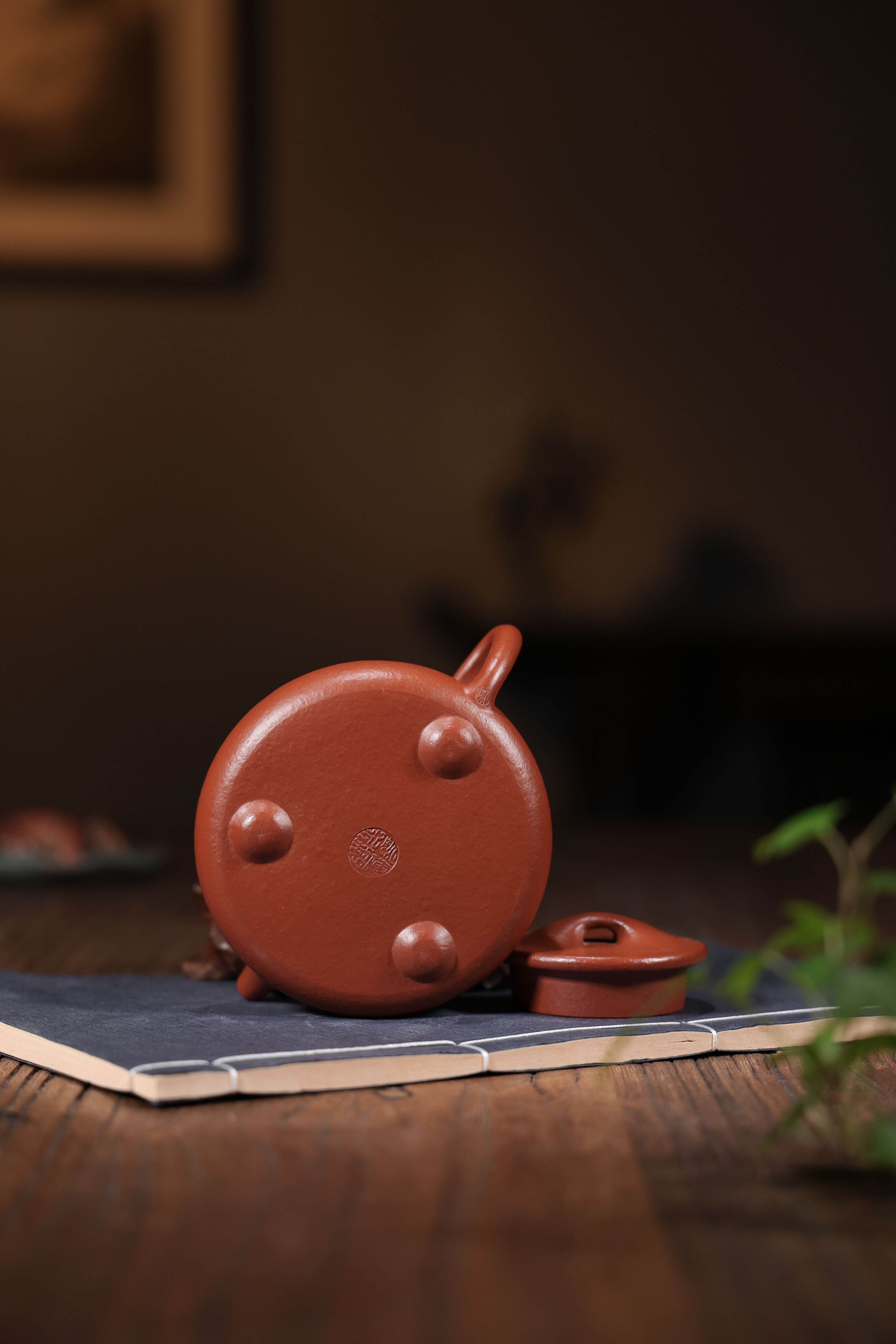 Handmade Yixing Zisha Teapot "Man Piao" | 满瓢 - 200ml
