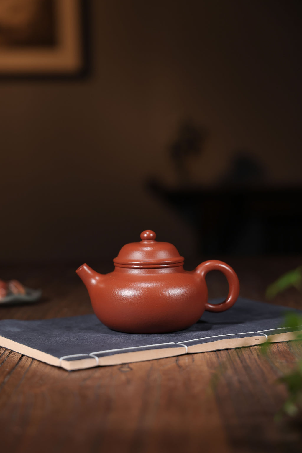 Handmade Yixing Zisha Teapot "Rong Tian" | 容天壶 - 160ml / 200ml