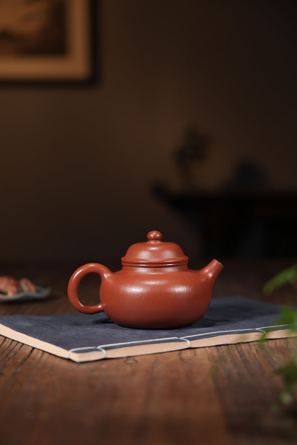 Handmade Yixing Zisha Teapot "Rong Tian" | 容天壶 - 160ml / 200ml