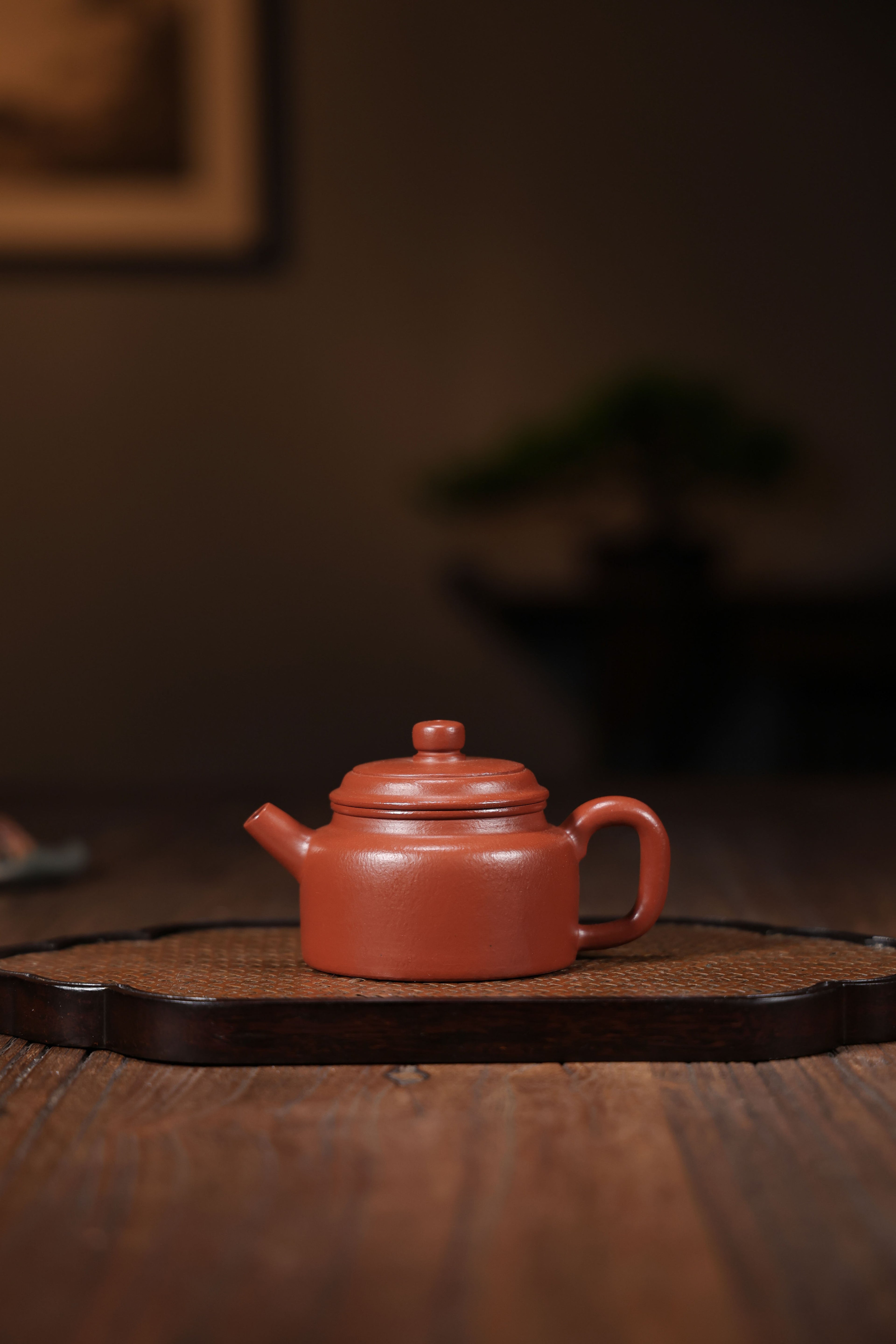 Handmade Yixing Zisha Teapot "De Zhong" | 德钟 - Various Capacities