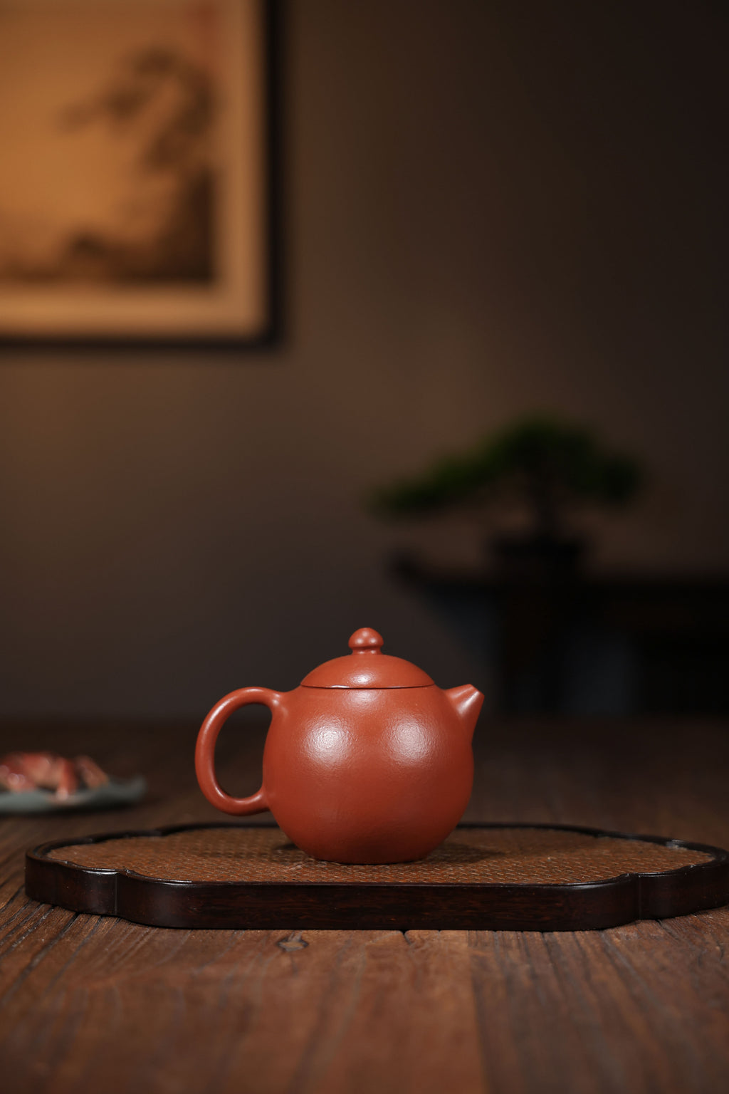Handmade Yixing Zisha Teapot "Long Dan" (Dragon Egg) | 龙旦 - 180ml