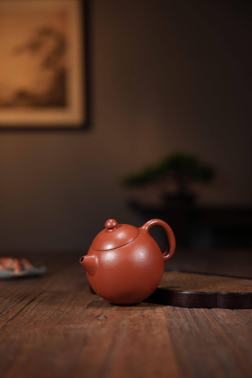 Handmade Yixing Zisha Teapot "Long Dan" (Dragon Egg) | 龙旦 - 180ml