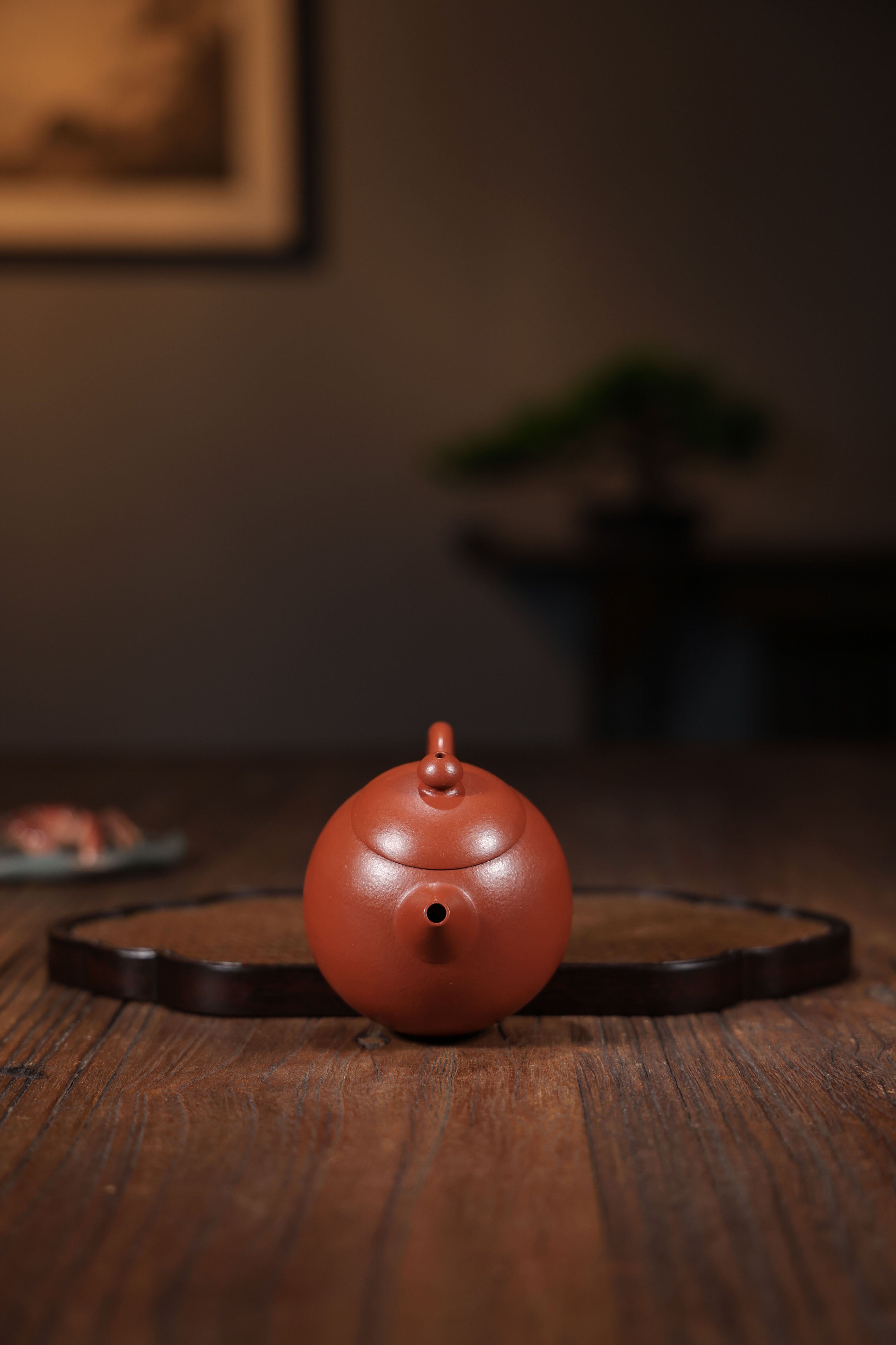 Handmade Yixing Zisha Teapot "Long Dan" (Dragon Egg) | 龙旦 - 180ml