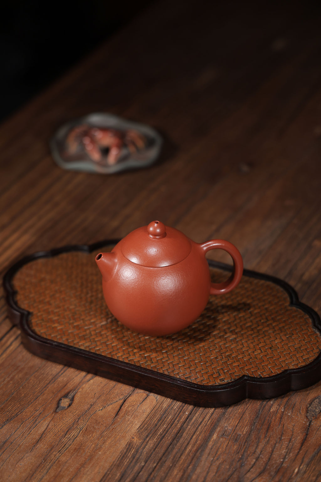 Handmade Yixing Zisha Teapot "Long Dan" (Dragon Egg) | 龙旦 - 180ml