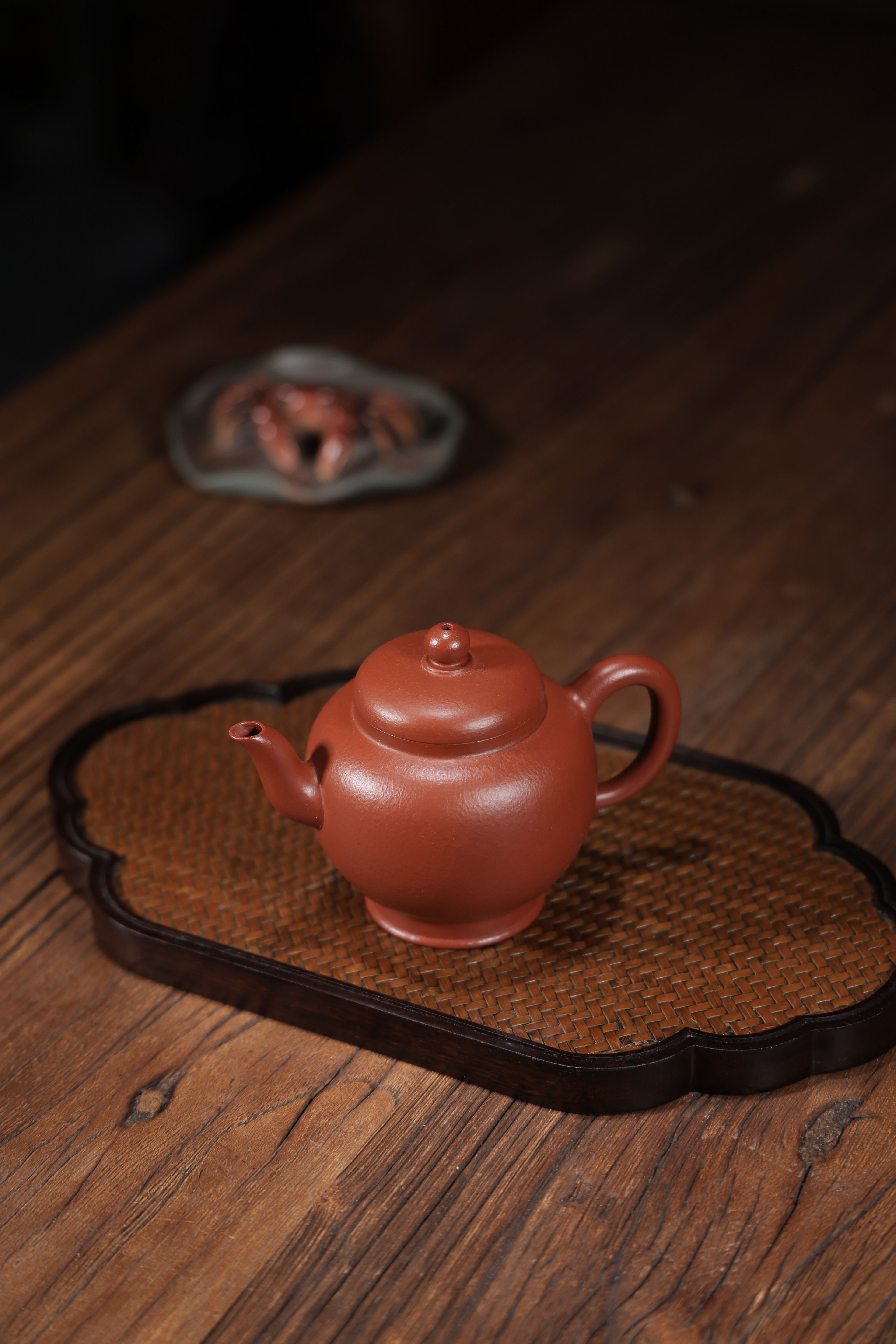 Handmade Yixing Zisha Teapot "Nanzhou Gao Shi" | 南洲高士 - 180ml
