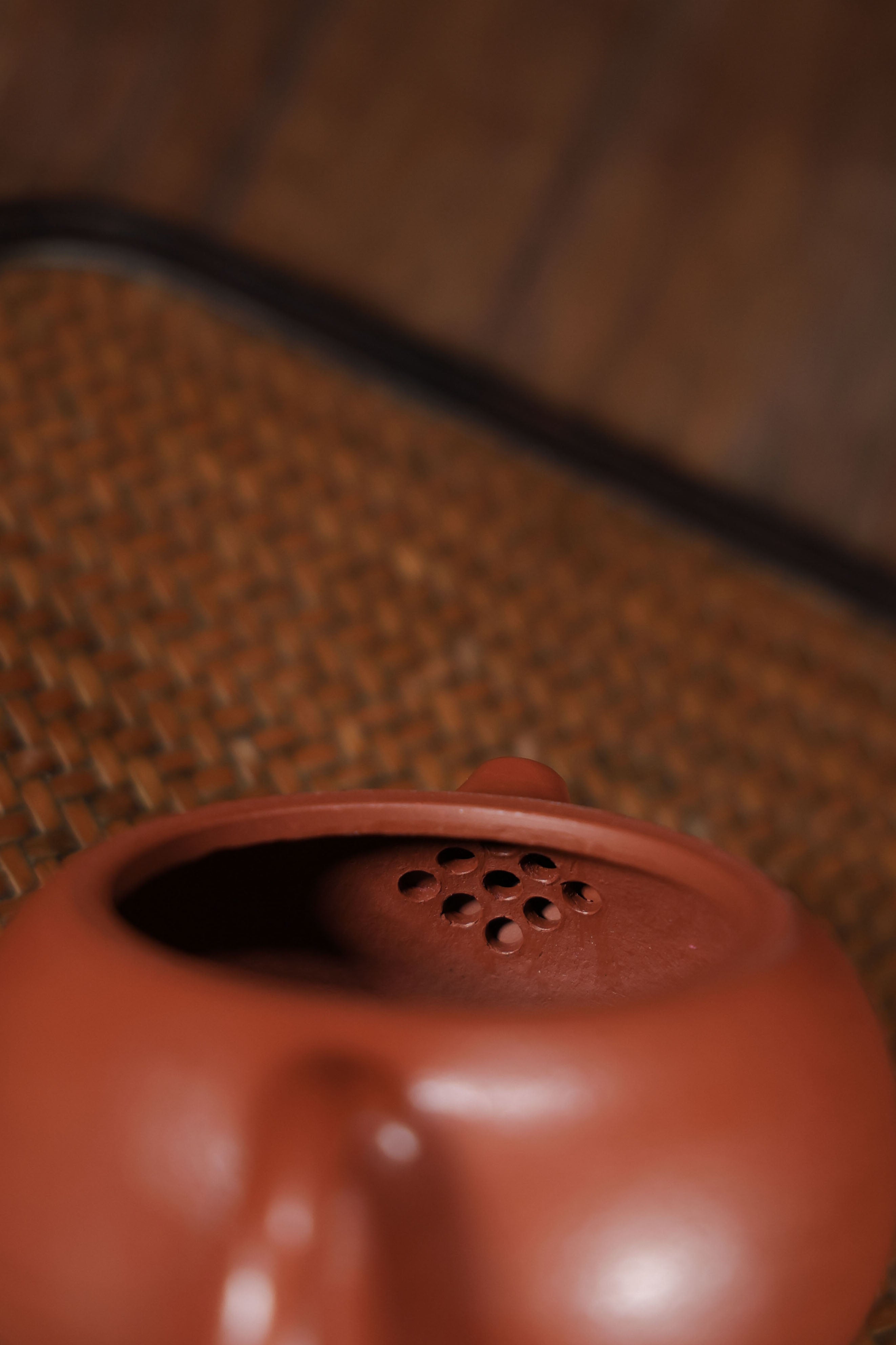 Handmade Yixing Zisha Teapot "Bian Xi Shi" | 扁西施 - 150ml