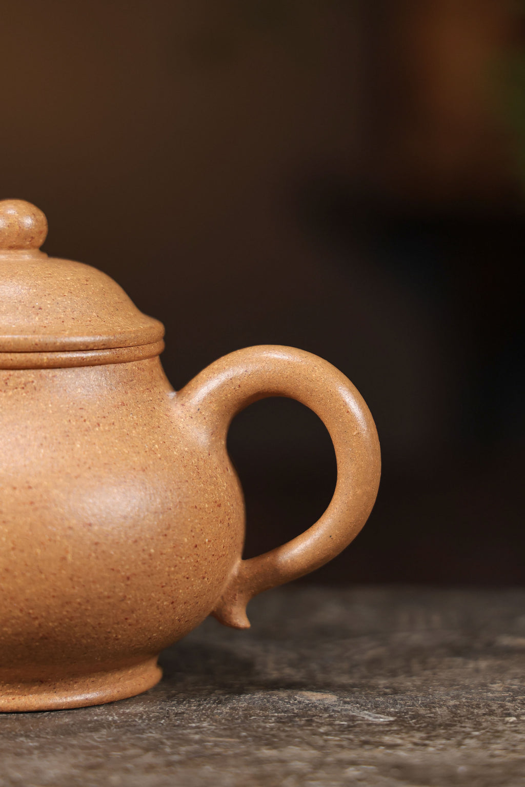 Handmade Yixing Zisha Teapot "Gao Pan" (Tall Pan Pot) | 高潘壶 - 200ml