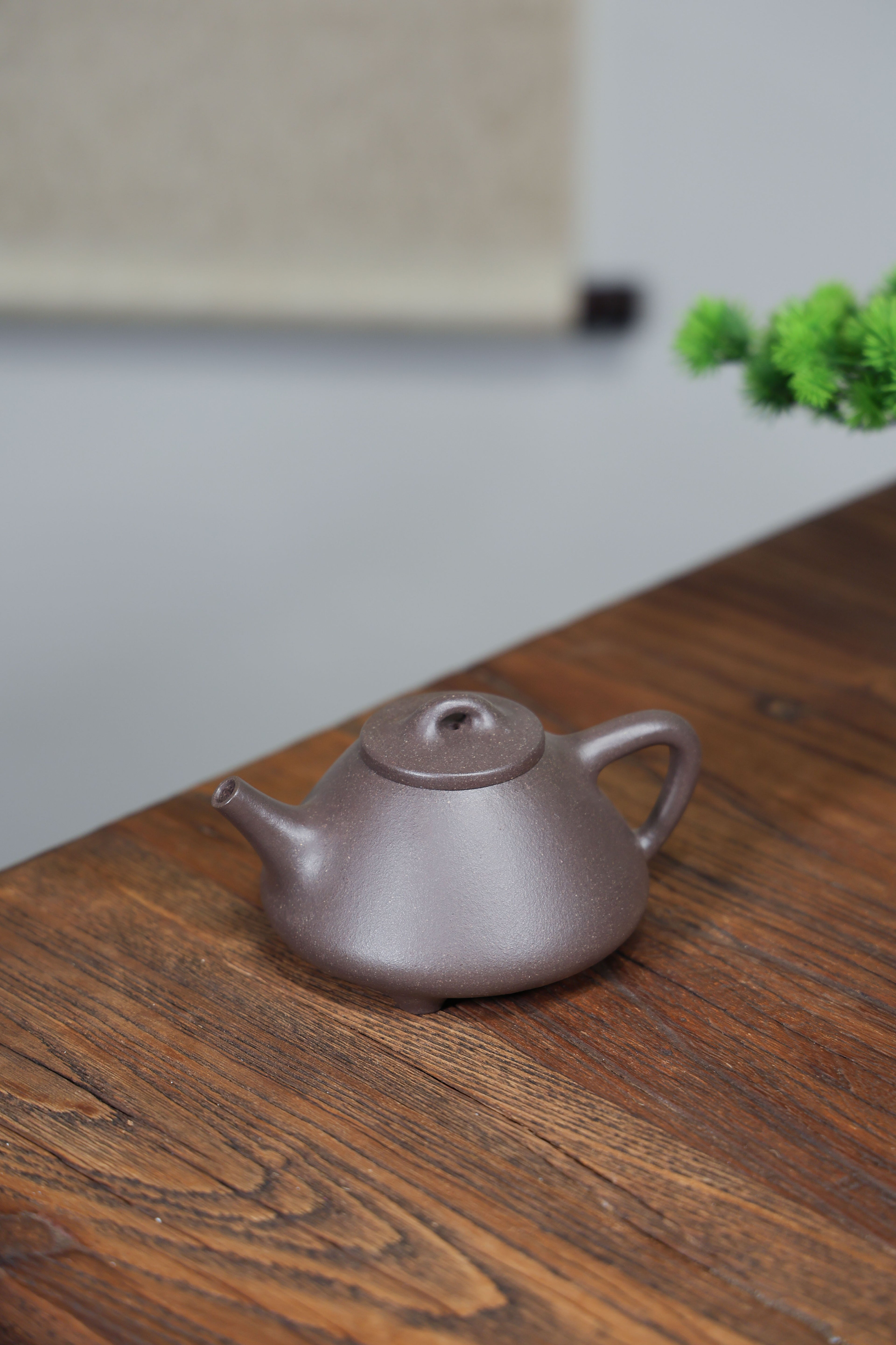 Handmade Yixing Zisha Teapot "Ziye Shipiao" (Ziye Stone Scoop) | 子冶石瓢 - 220ml