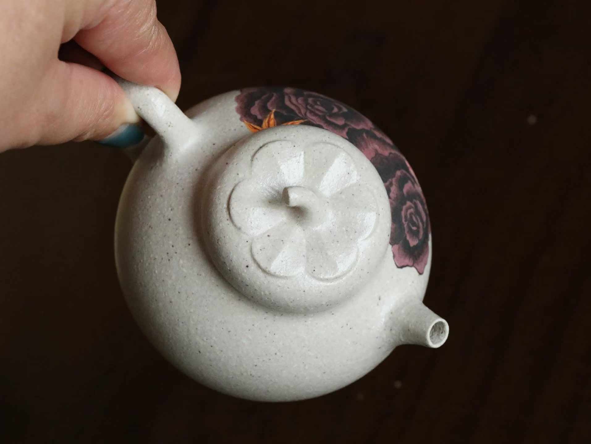 "Qie Gua" Yixing Zisha Teapot  (Eggplant) - 150ml